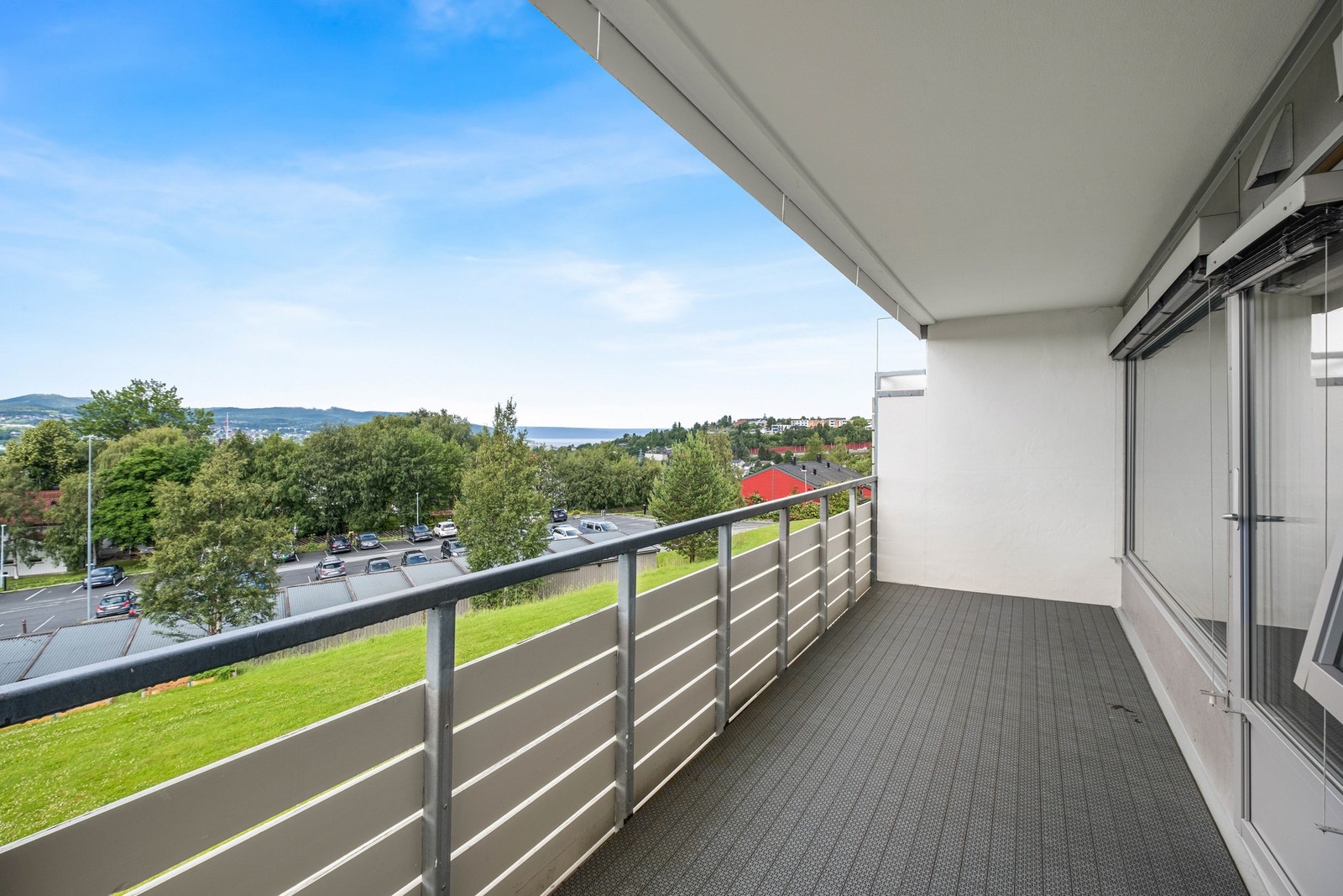 Velkommen til Arne Fjellbus veg 4B! Galleribilde