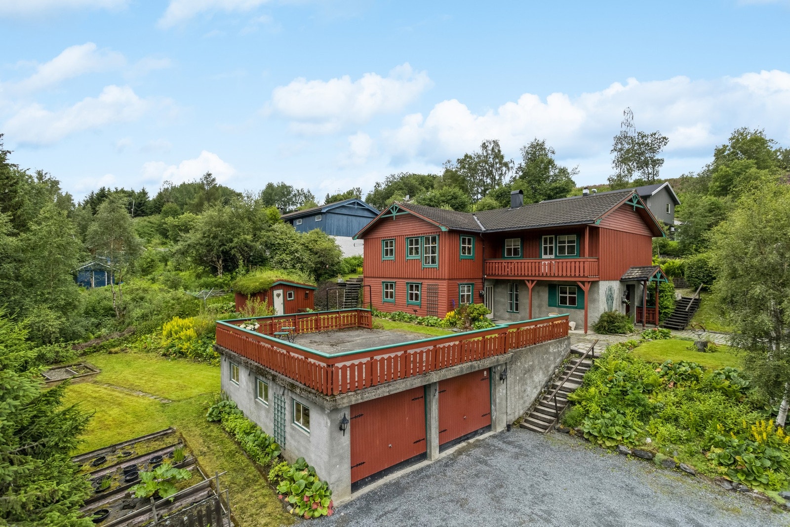Enebolig i barnevennlig område. Galleribilde
