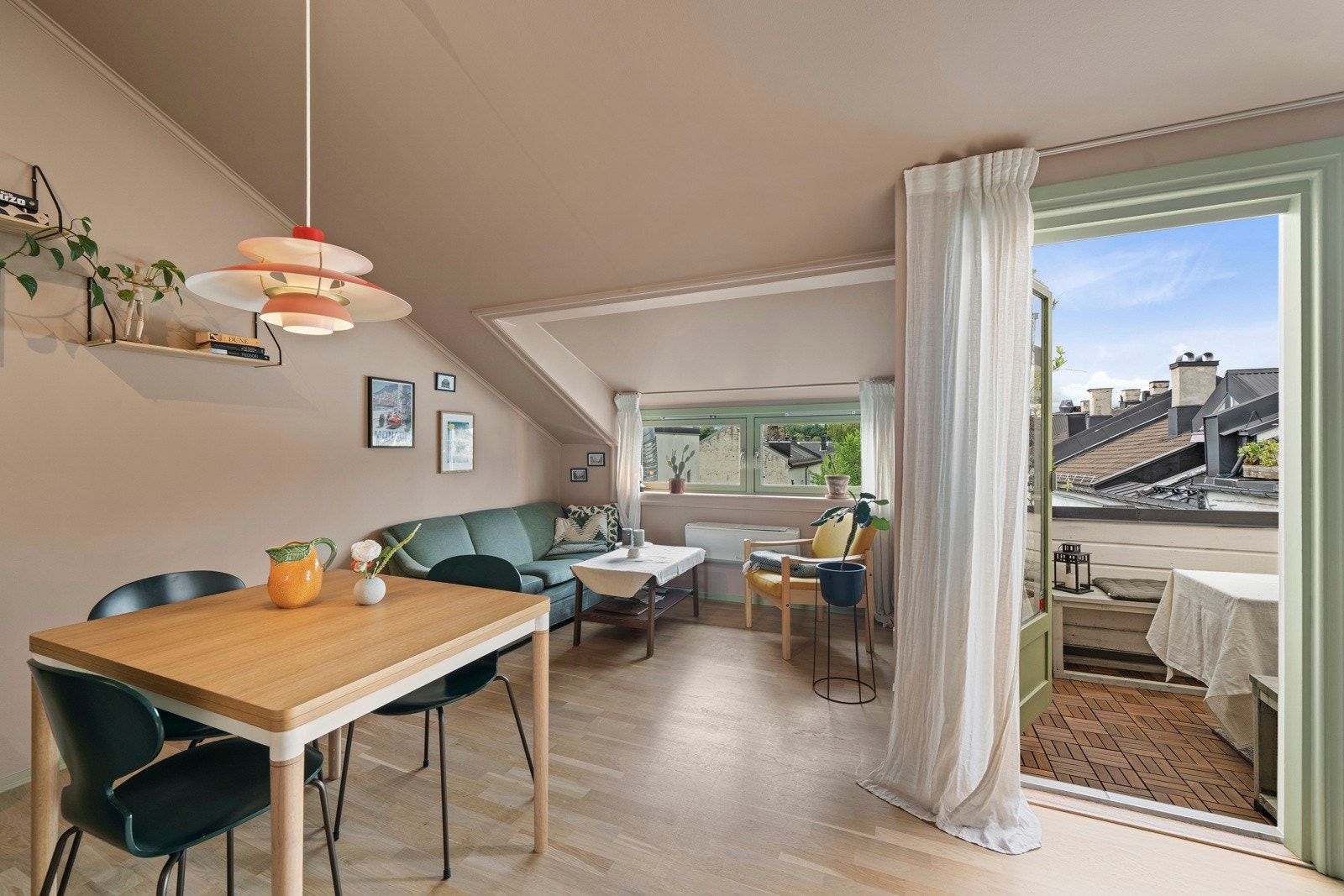 Velkommen til ditt nye hjem i Seilduksgata 15B, presentert av Houssam Ben Zrelli ved EIE Eiendomsmegling. Galleribilde