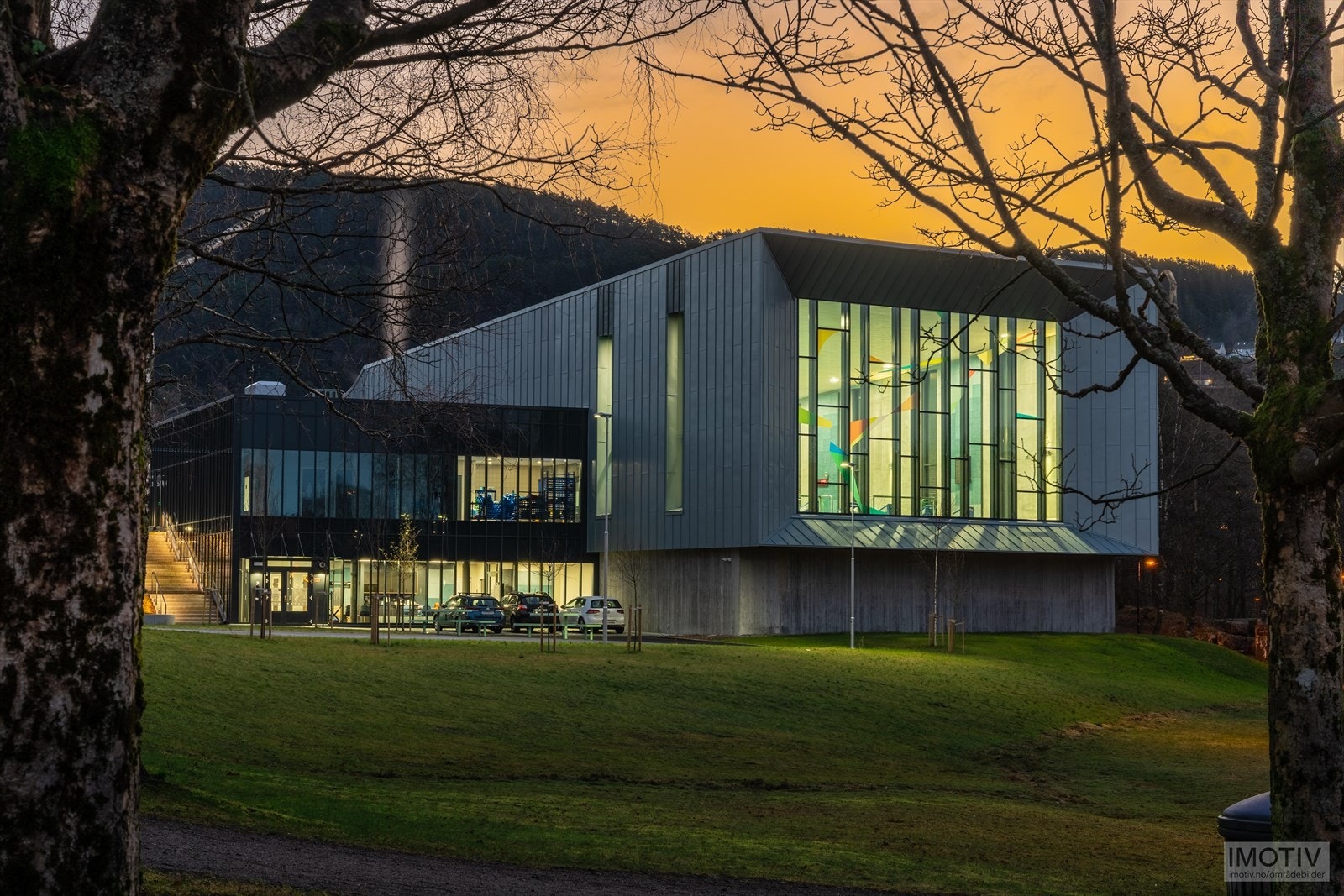 - Like ved Ortun skole finner du Ortun svømmehall som ble ferdigstilt i 2022 - Galleribilde