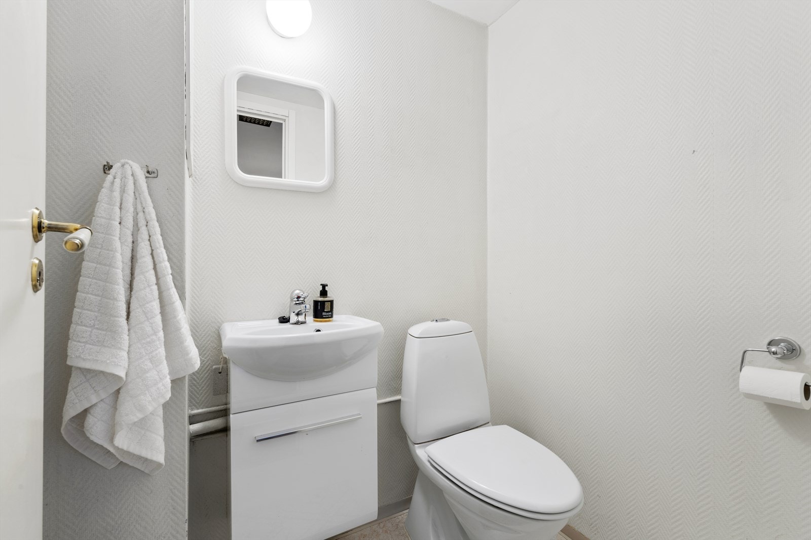 - Separat toalettrom - praktisk når man er flere - Galleribilde