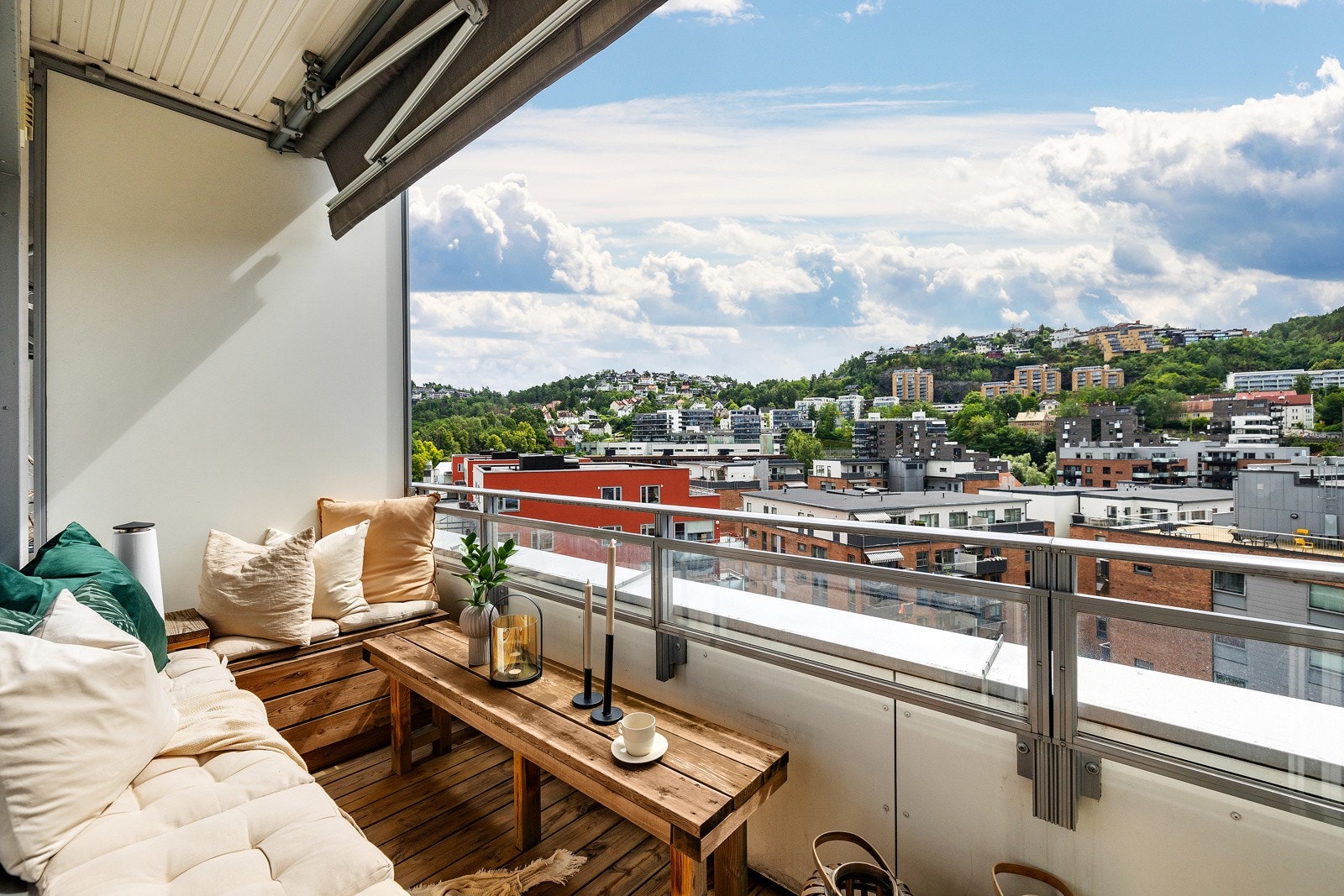 Her er det plass til en sittegruppe. Galleribilde