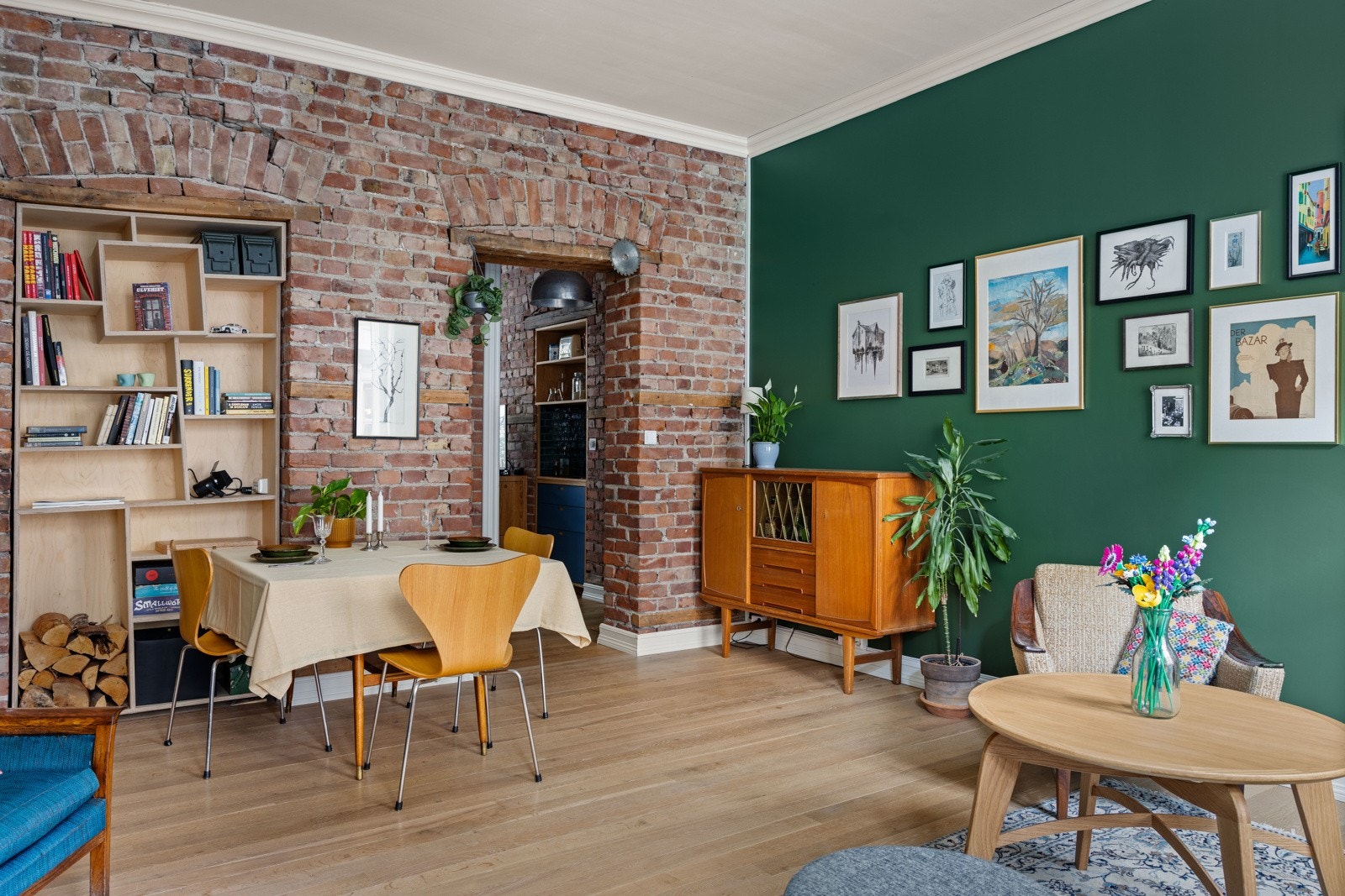 Kontrastvegg med murstein skriker sjel. Det har denne leiligheten nok av! Galleribilde