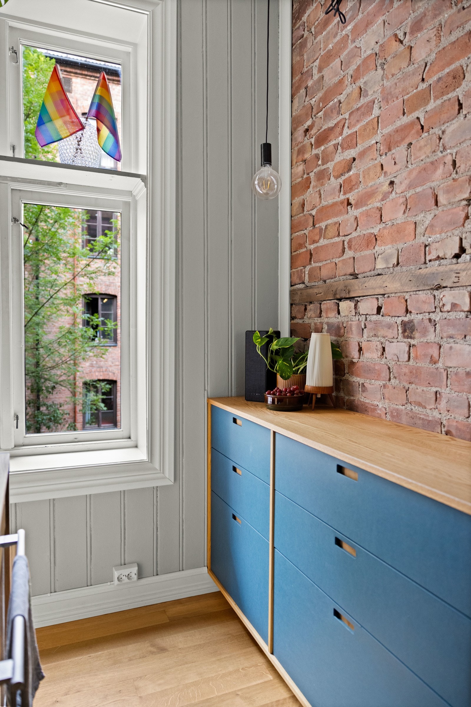 Vinduer skal byttes i løpet av høsten 2024. Galleribilde