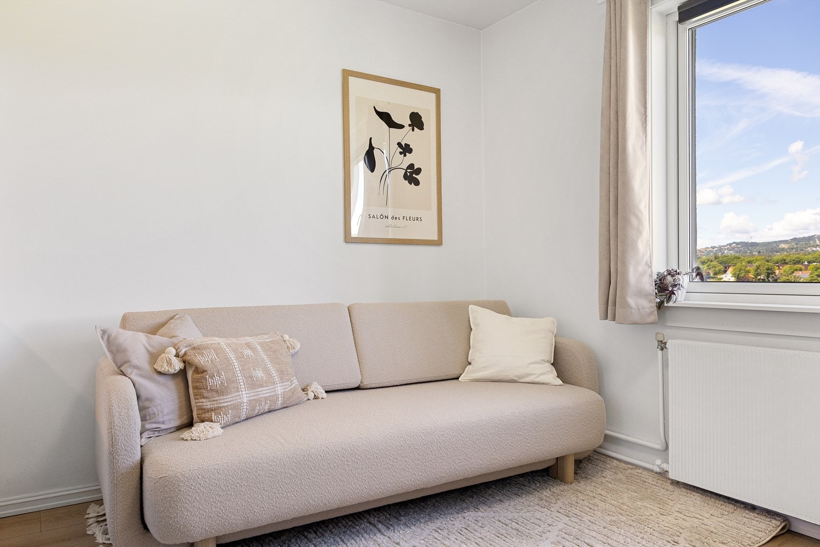 Den gode takhøyden gir en særdeles lys og luftig atmosfære. Galleribilde