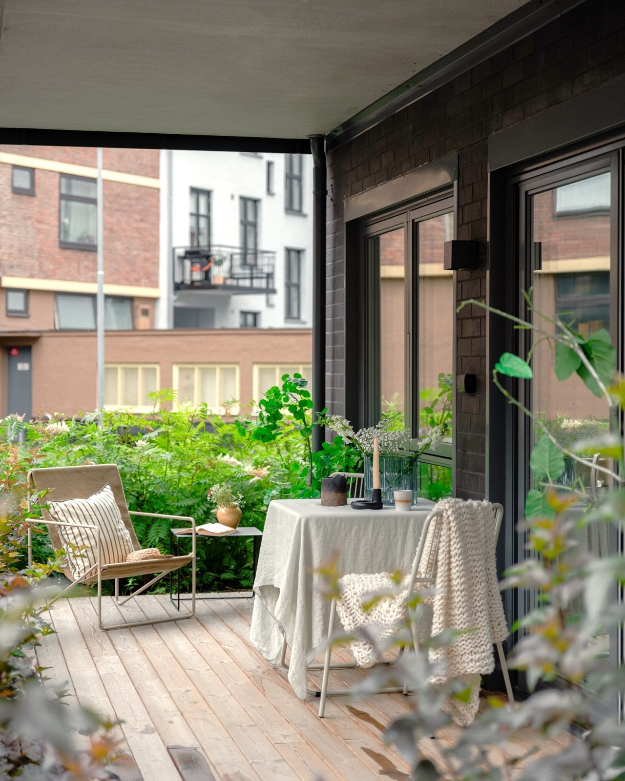 En perfekt forlengelse av stuen. Her kan du nyte sommerkveldene ute! Galleribilde