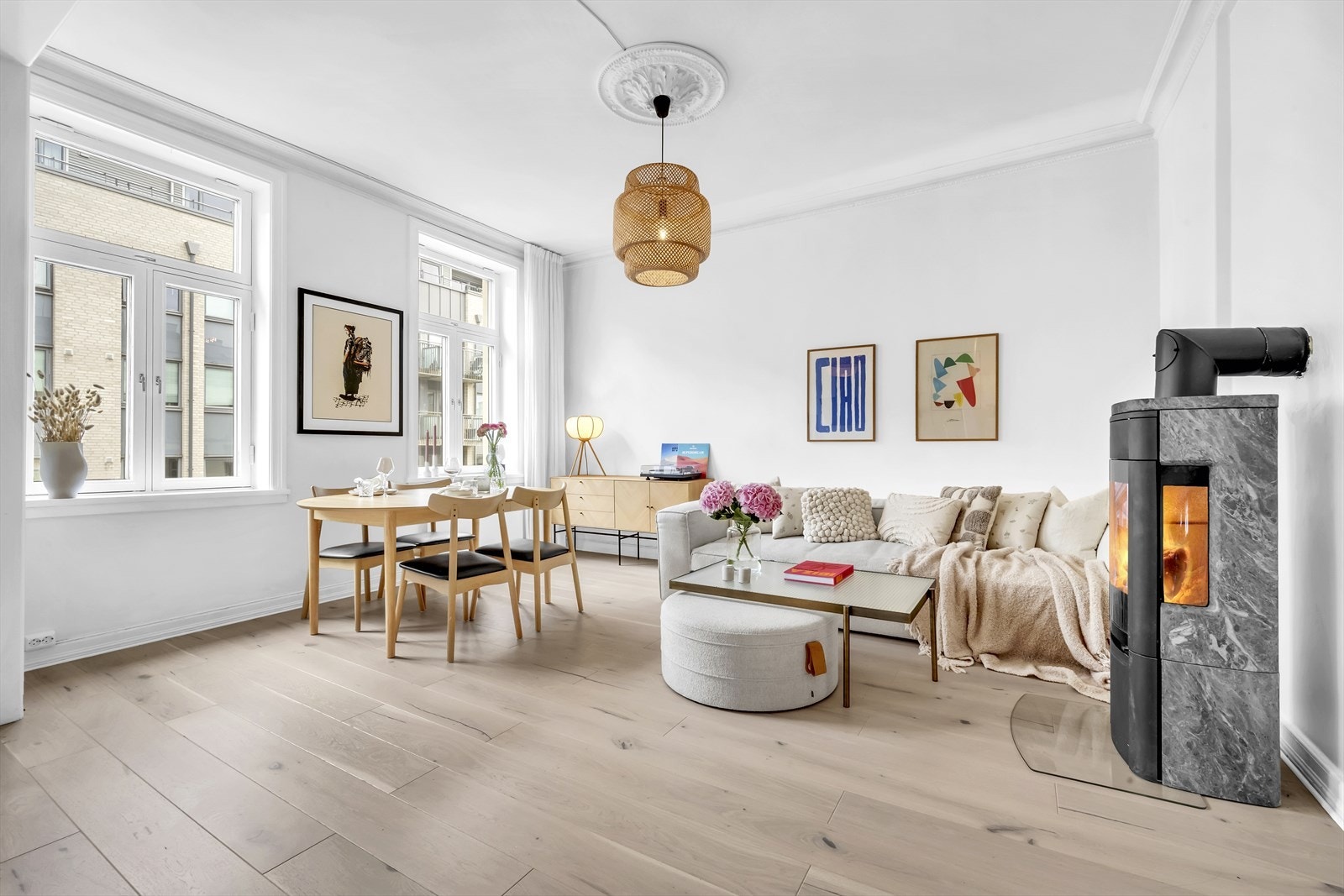 Kasper Hillås har gleden av å presentere Toftes gate 16 Galleribilde