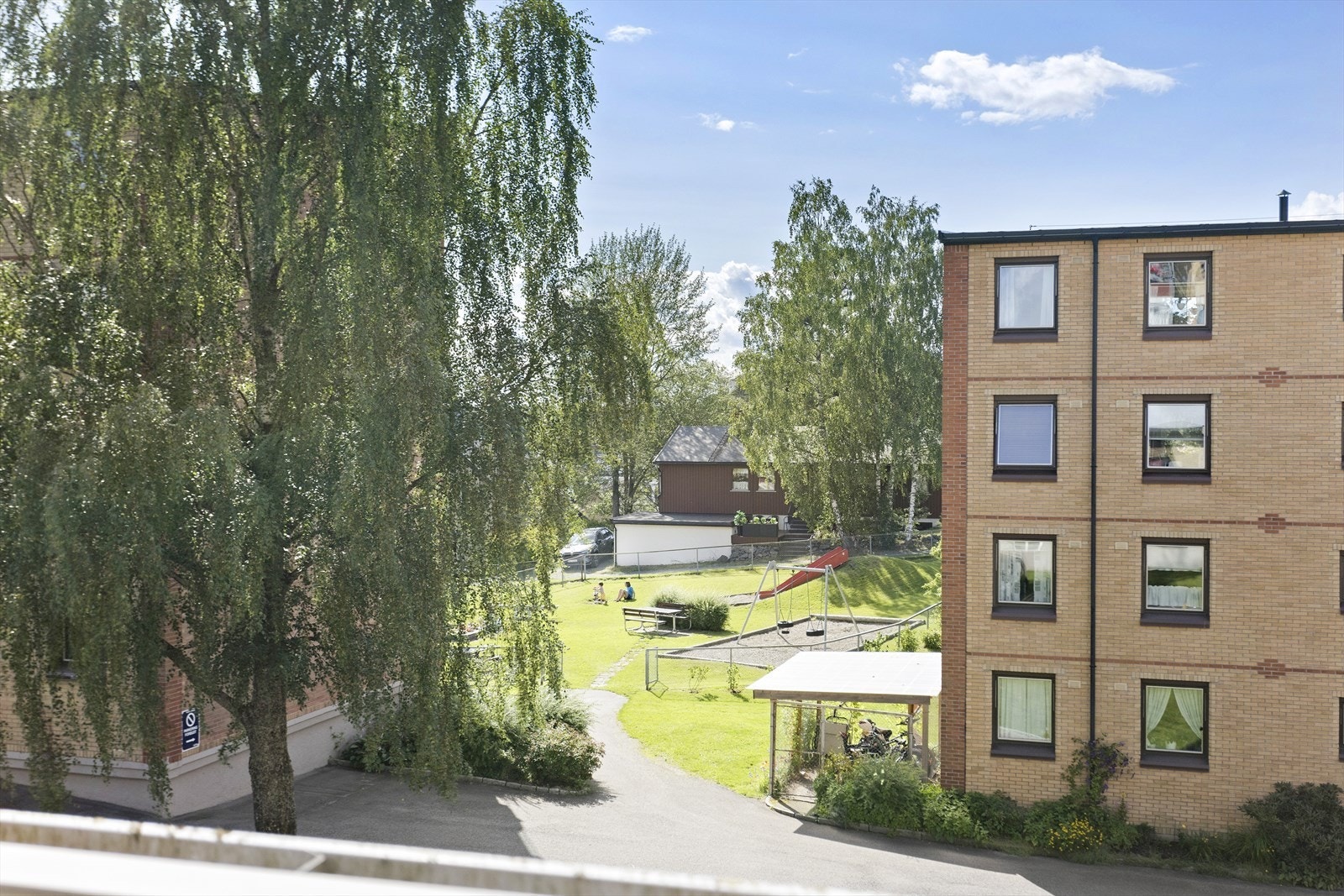 Utsikt fra balkong Galleribilde