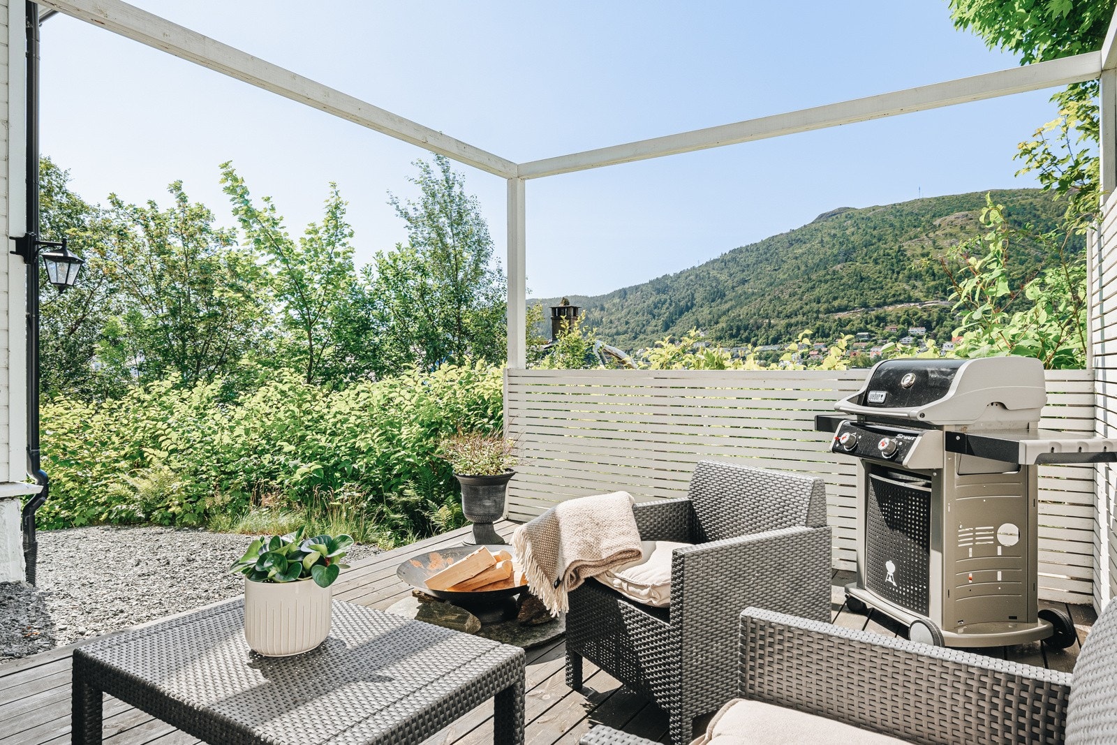 Finn frem grillen og nyt deilig grillmat i solen! Galleribilde