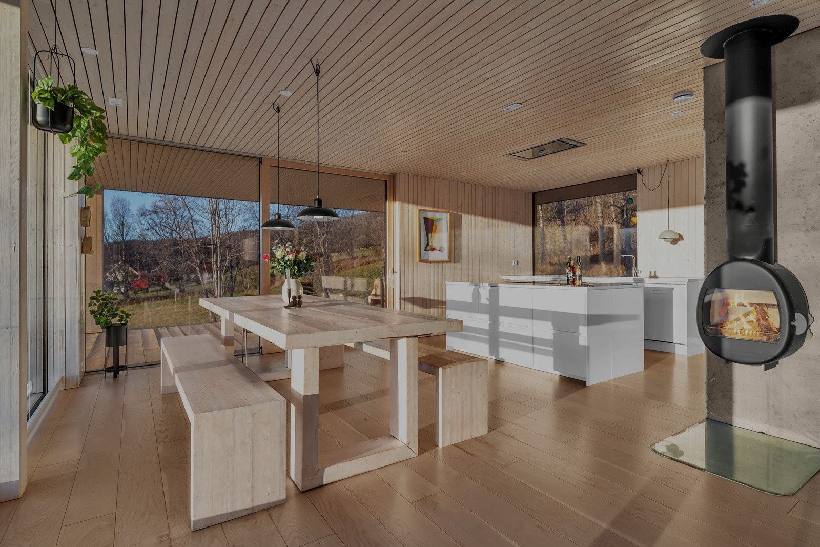 Spisestue og kjøkken Galleribilde