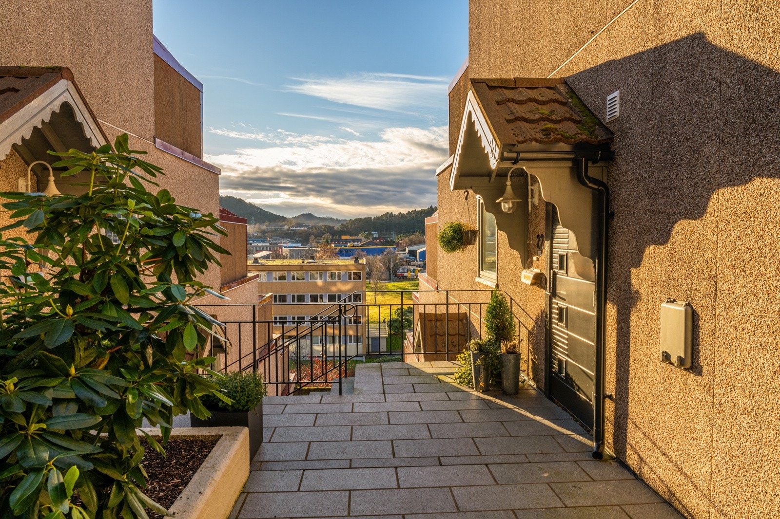 Inngangsparti. Galleribilde