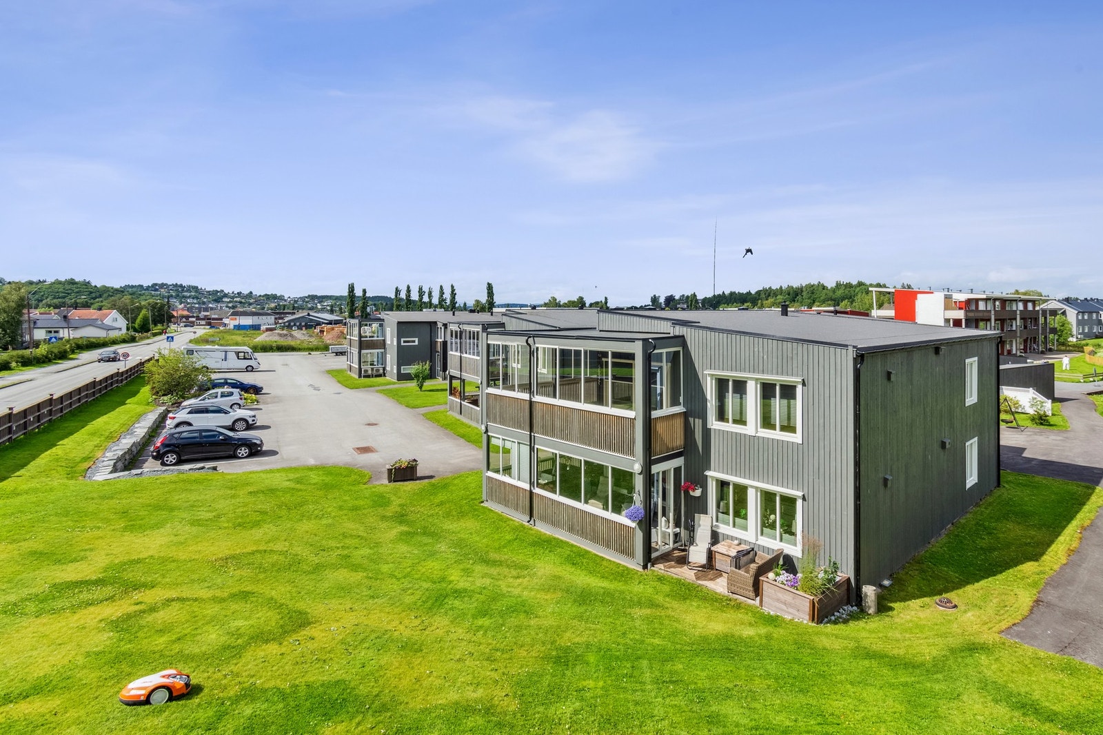 Velkommen til Skoleparken 9 J! Foto: EFKT (Jonas Kvello) Galleribilde