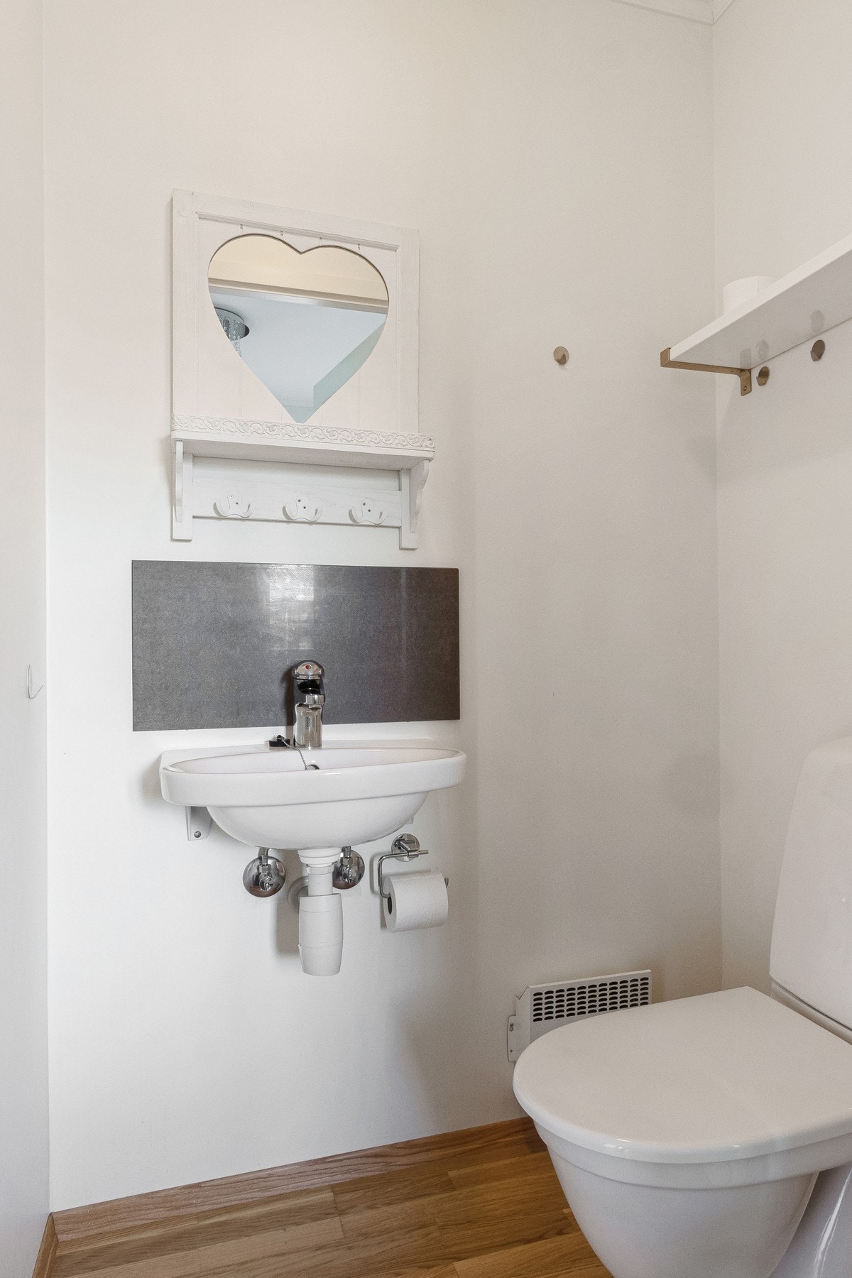 Eget toalettrom. Galleribilde