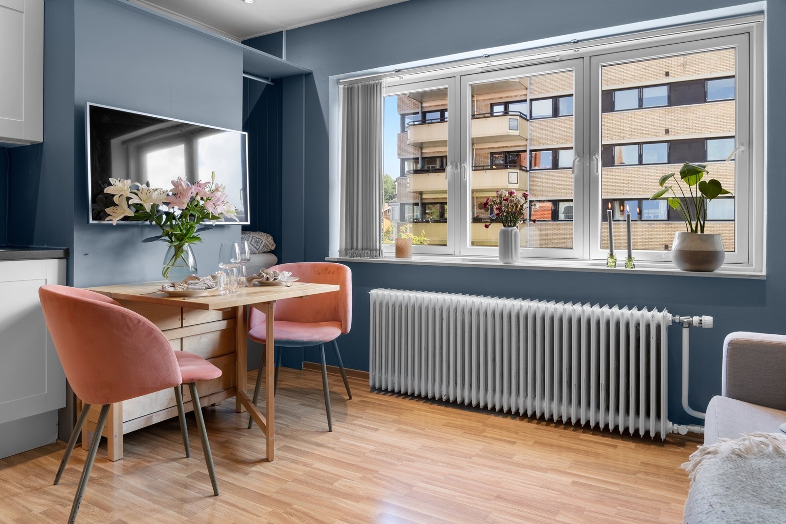 Boligen har varmtvann, fyring og internett inkl. i felleskostnader Galleribilde