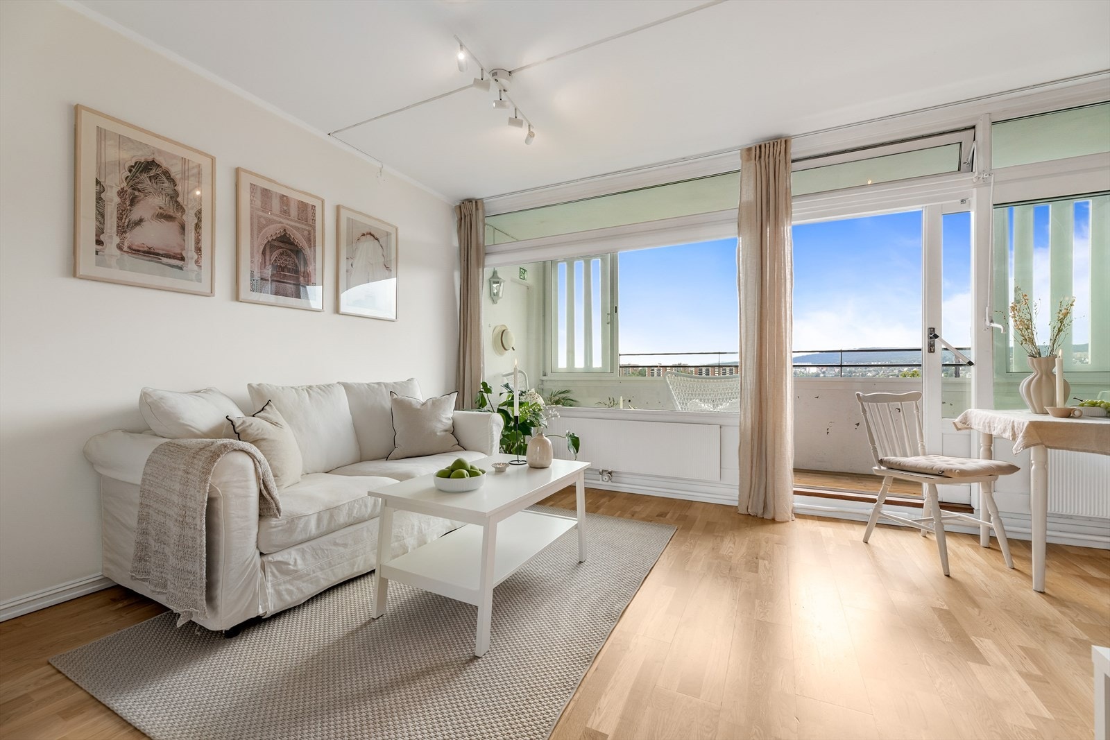 Nima Oghani presenterer Garver Ytteborgs vei 113! Galleribilde