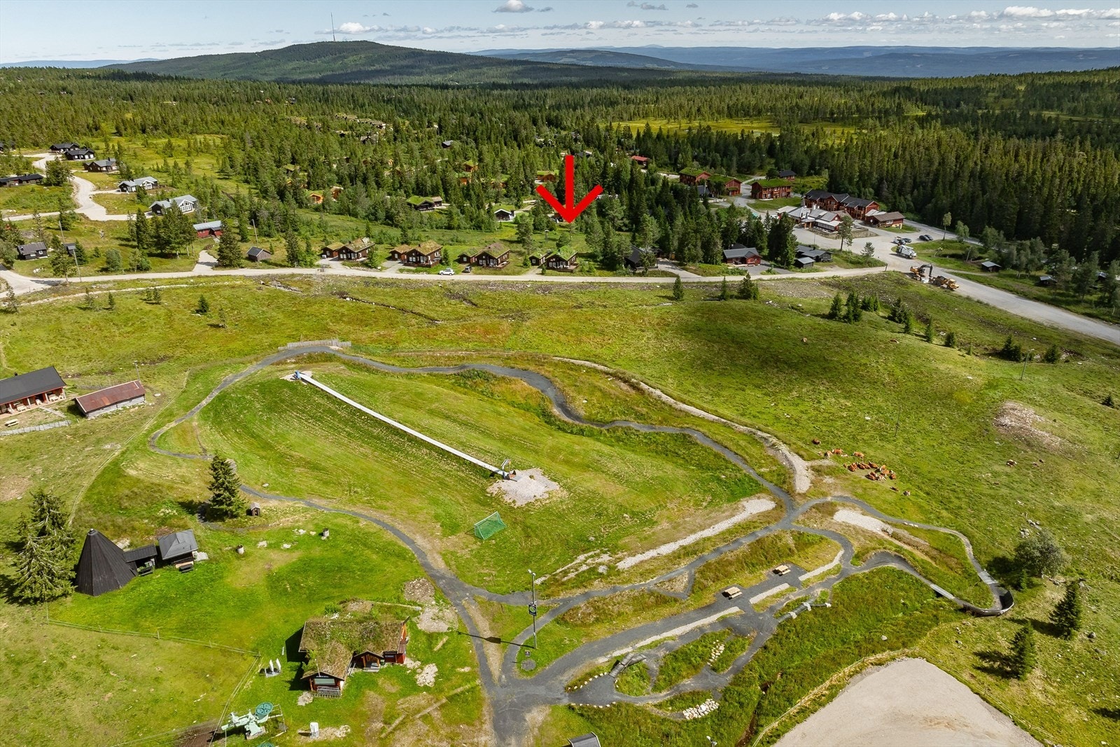 Høsten 2021 åpnet Budor sykkelpark. Dette er et flott anlegg med sykkelløype med utfordringer både for store og små. Galleribilde