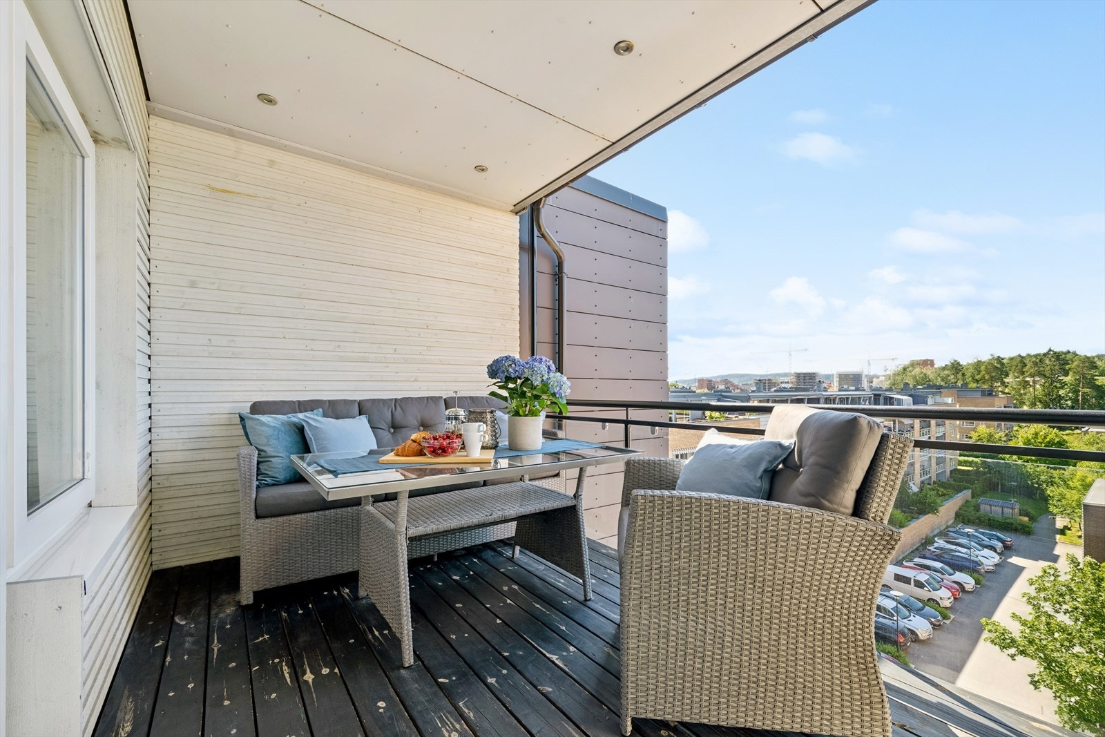 Fint utsyn over nærområdet. Galleribilde