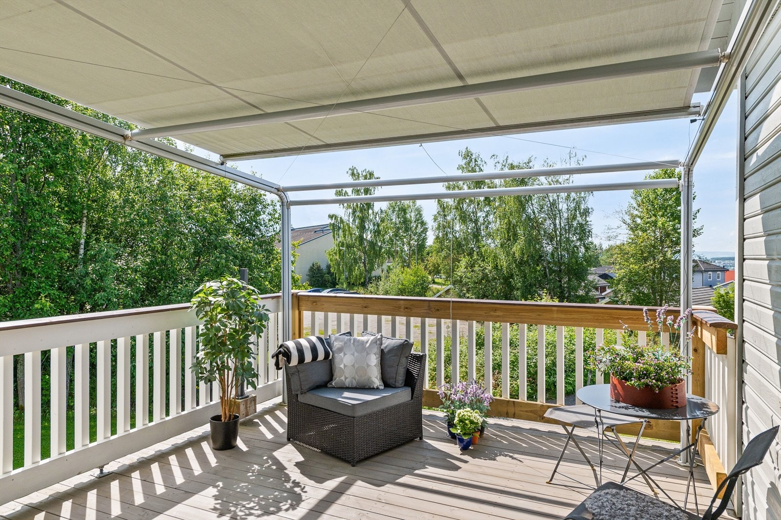 Stor terrasse Galleribilde