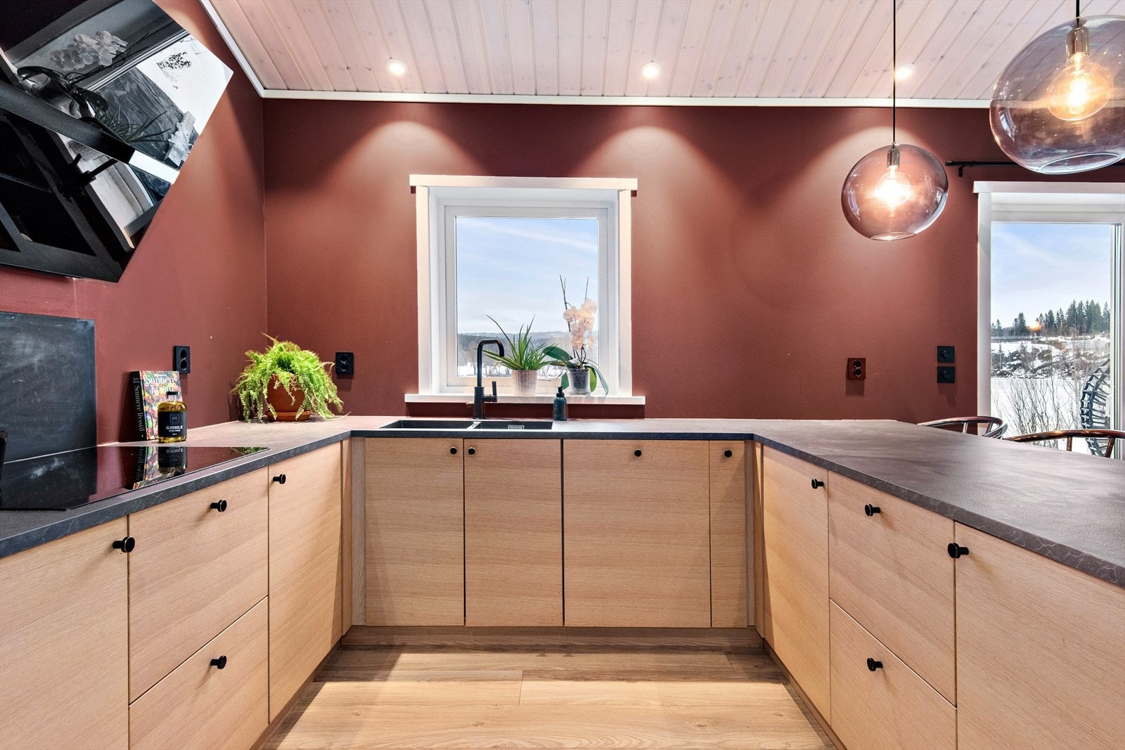 Kjøkkeninnredningen er levert fra Drømmekjøkken Galleribilde