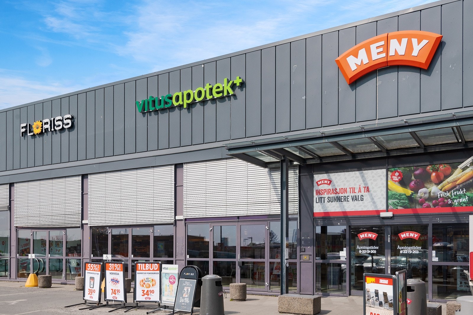 Kort vei til matbutikk, apotek, etc. Galleribilde