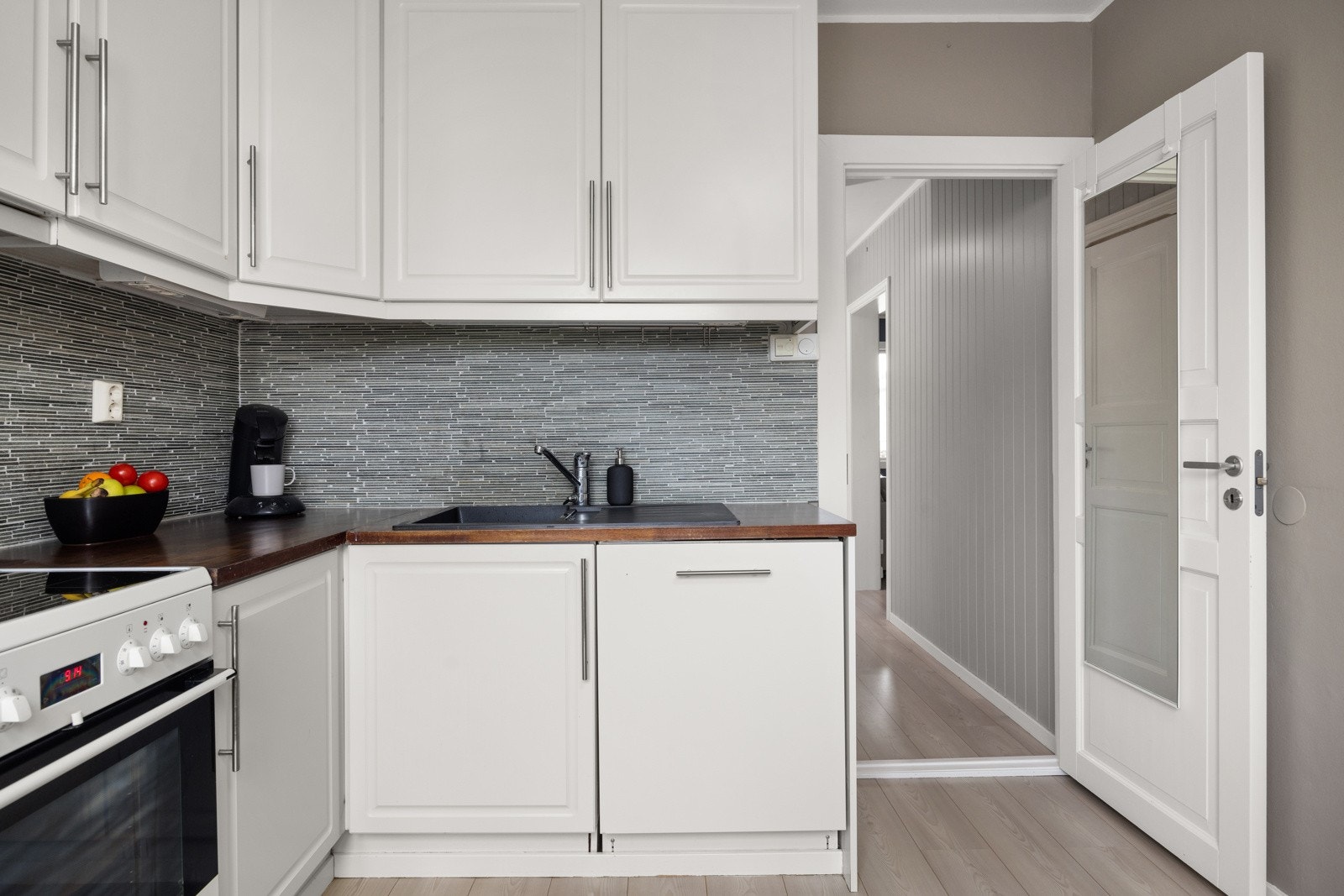 Hvitevarene på kjøkkenet medfølger. Galleribilde