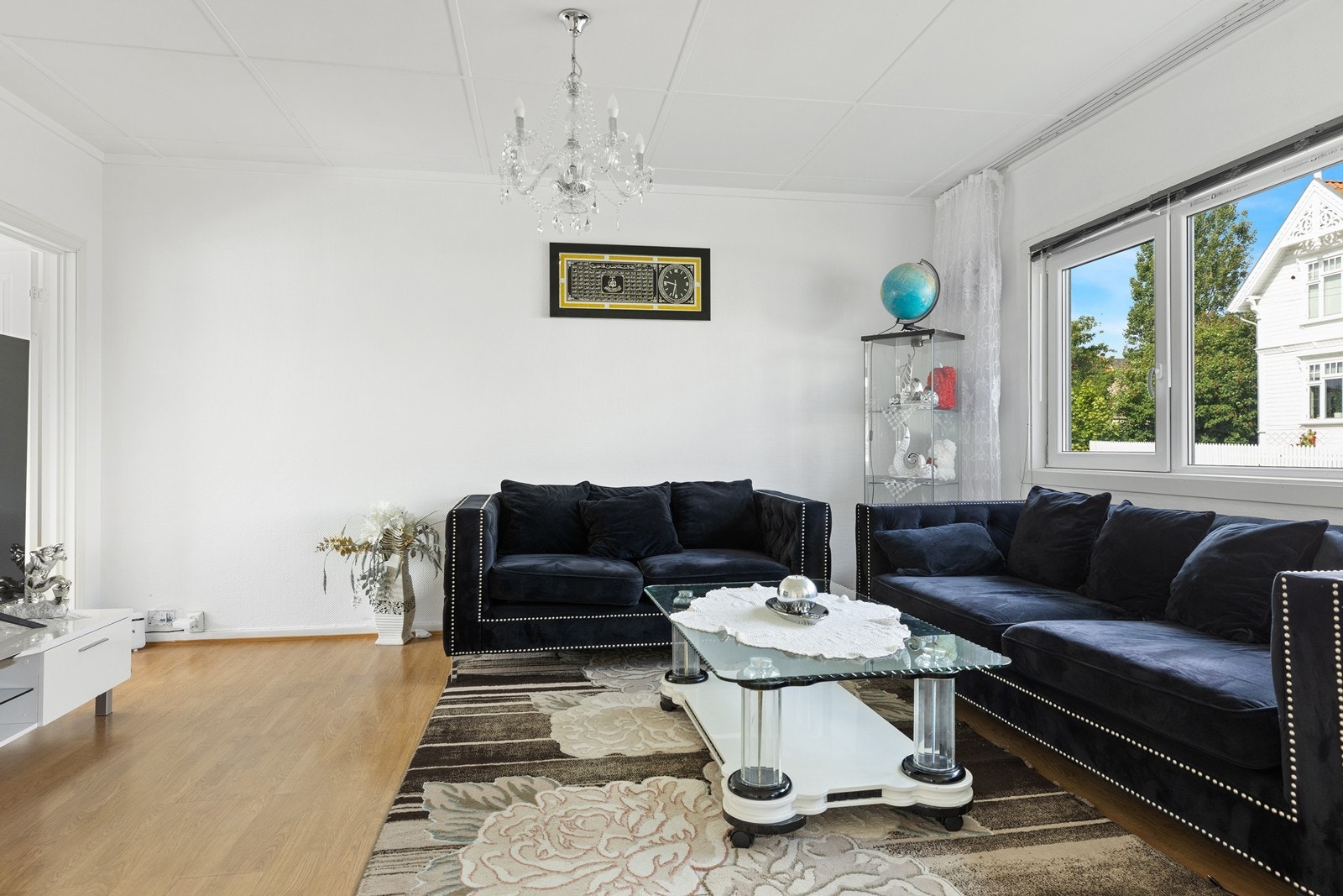 Alle vinduene i begge etasjene er byttet Galleribilde