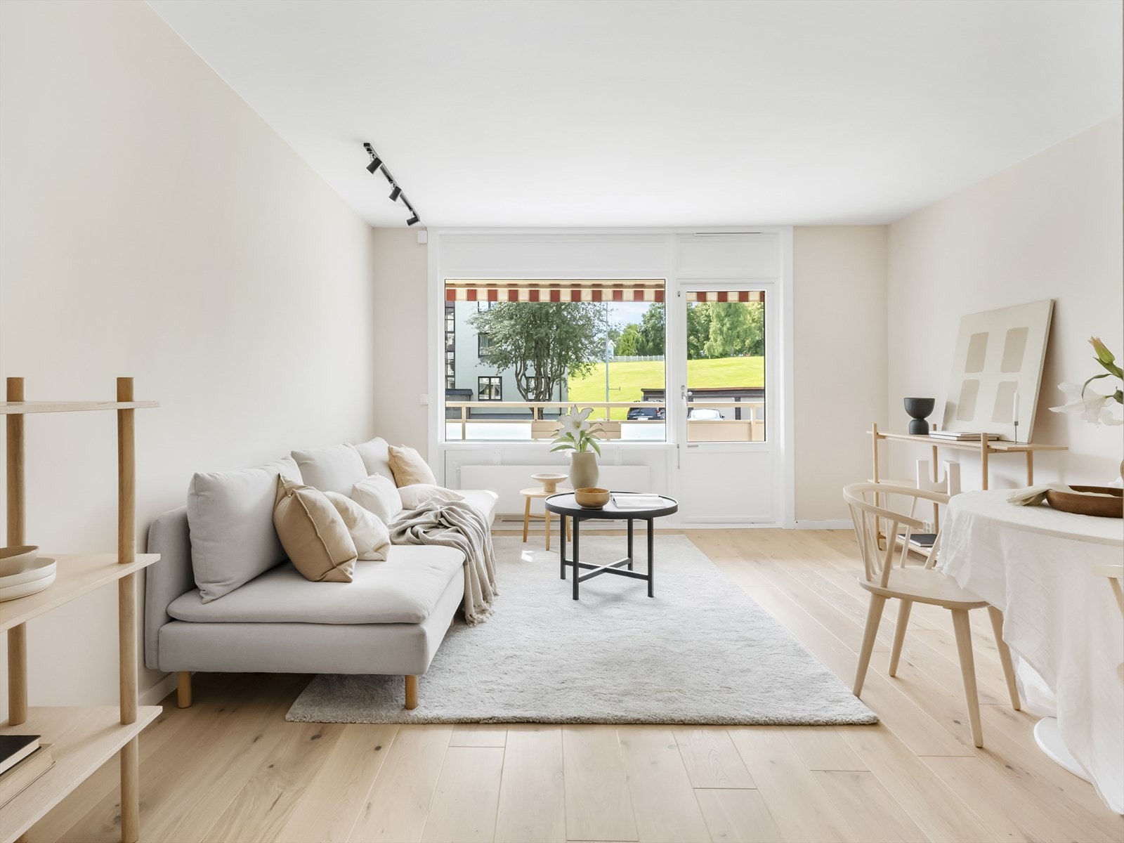 En lys og pen 3-roms leilighet beliggende i ett populært boligområde på Årvoll. Galleribilde