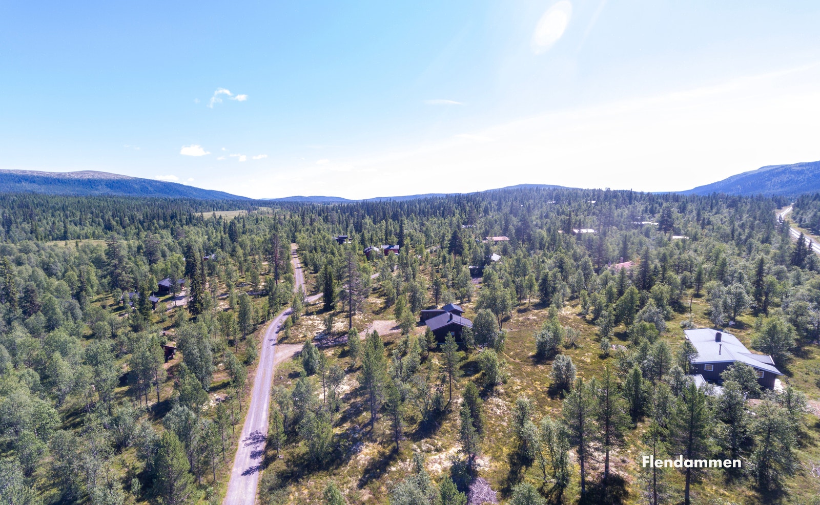 I sør-enden av Flendammen hyttefelt presenteres nå 15 nye tomter for salg Galleribilde