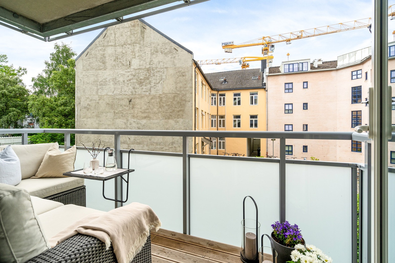 TV/Bredbånd, nedbetaling av andel fellesgjeld, eiendomsskatt og kommunale avgifter inkl. i felleskostnader Galleribilde