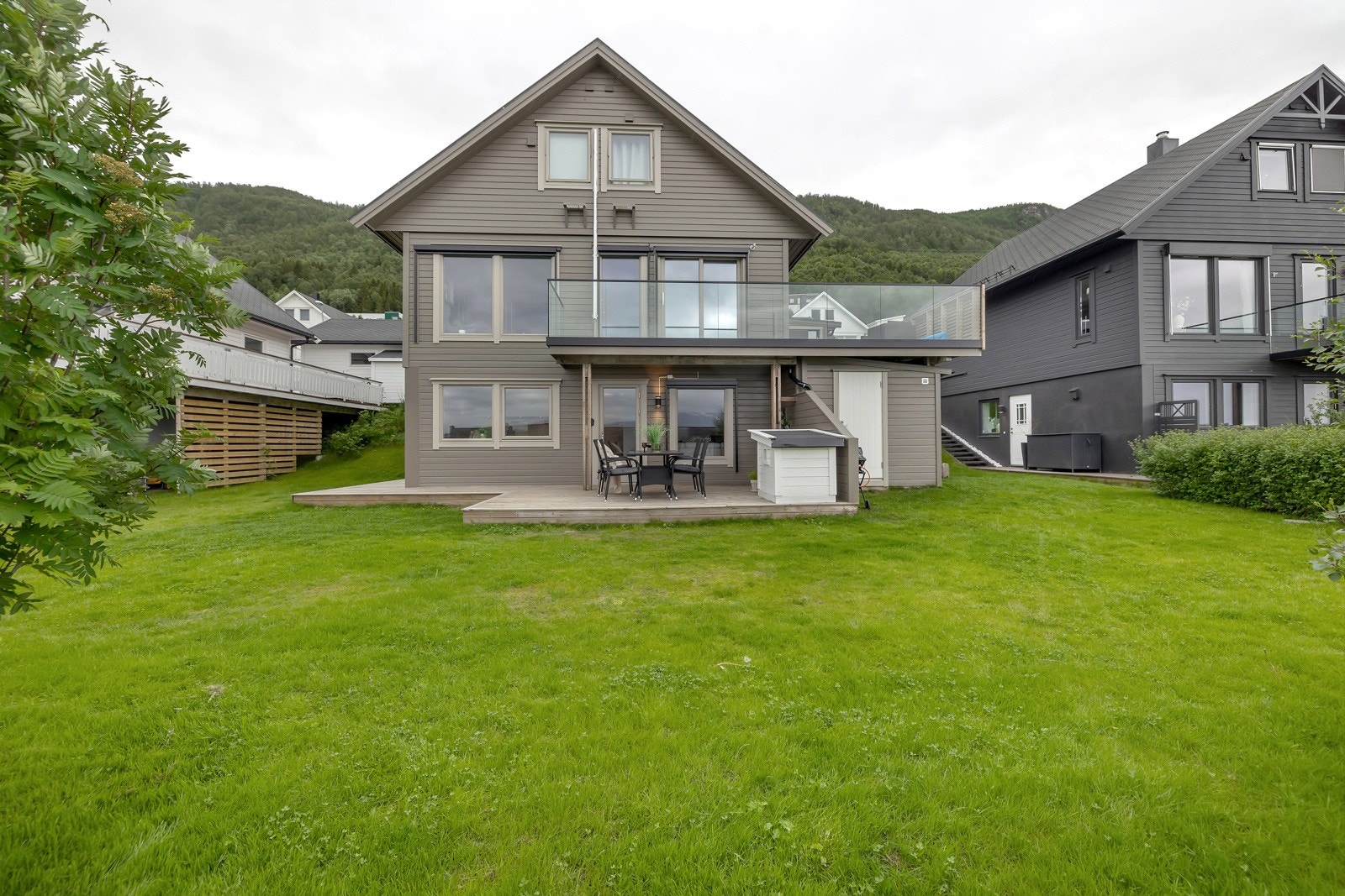 Boligen er plassert i byggets 1. etasje Galleribilde