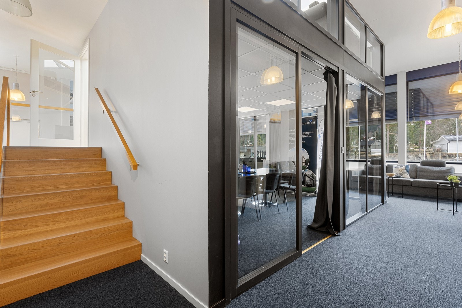 Trappeoppgang til pyramiden Galleribilde