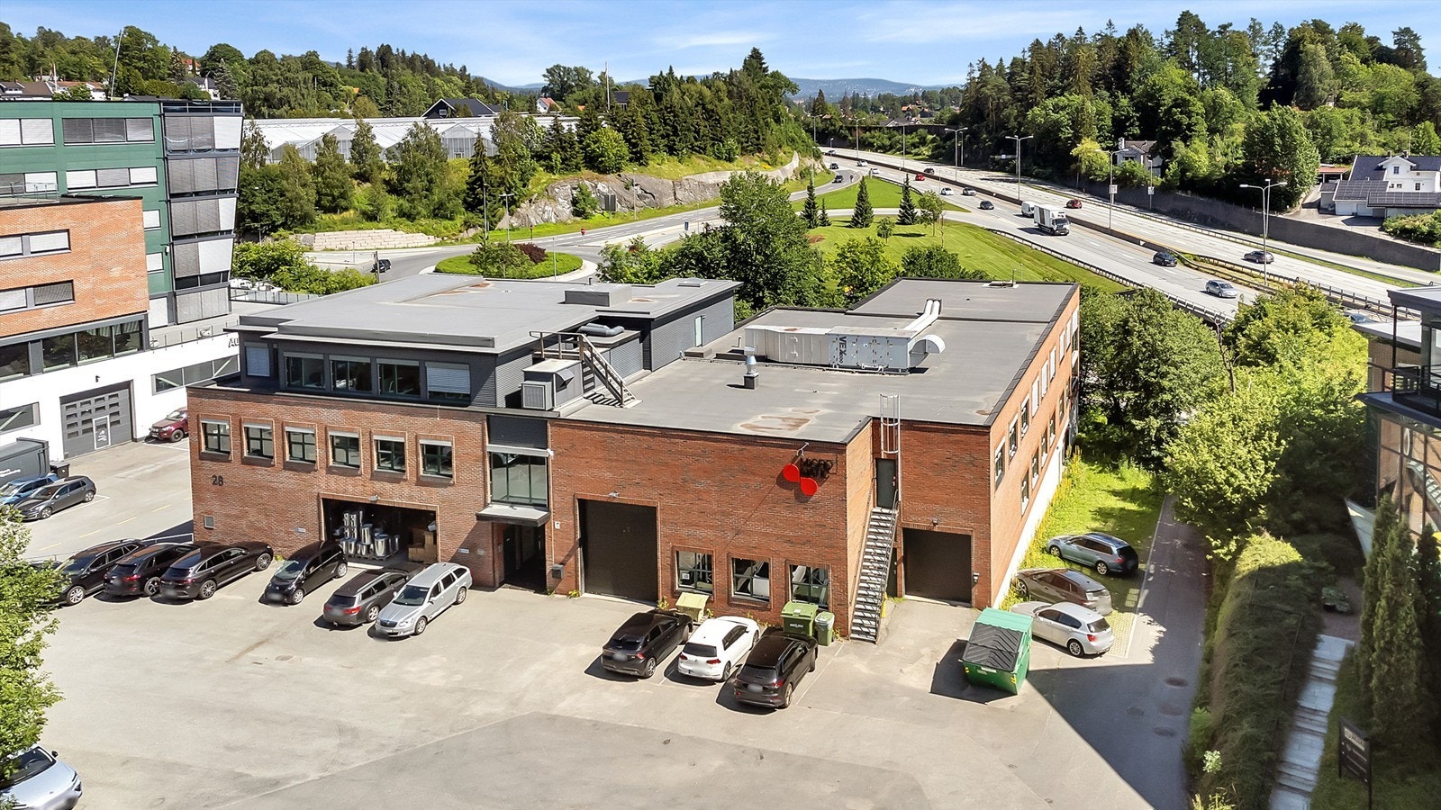 Asker-Hvalstad. Helt kombinasjonsbygg ledigstilles til årsskiftet 2025/26 Galleribilde