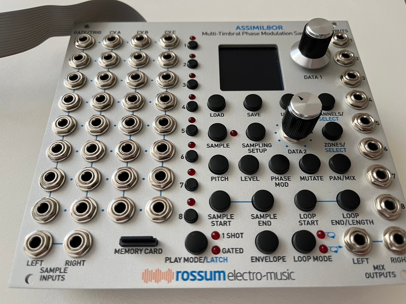 Rossum Electro-Music Assimil8or モジュラーシンセ