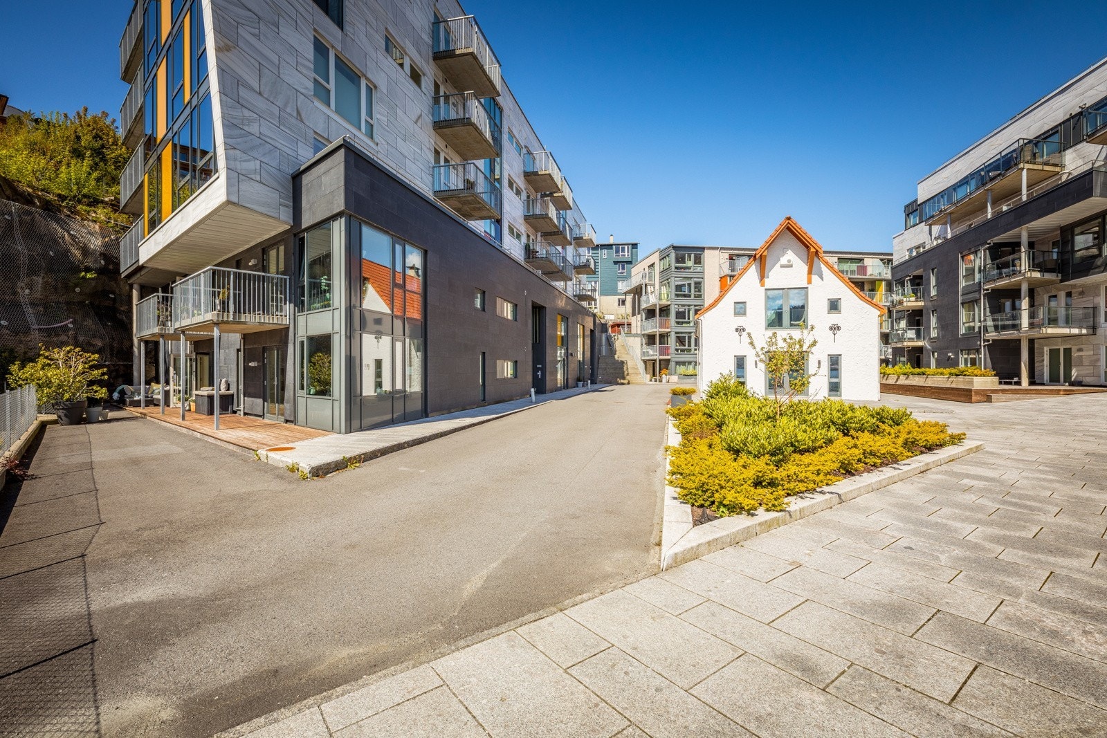 Utsikt mot leiligheten fra utsiden Galleribilde