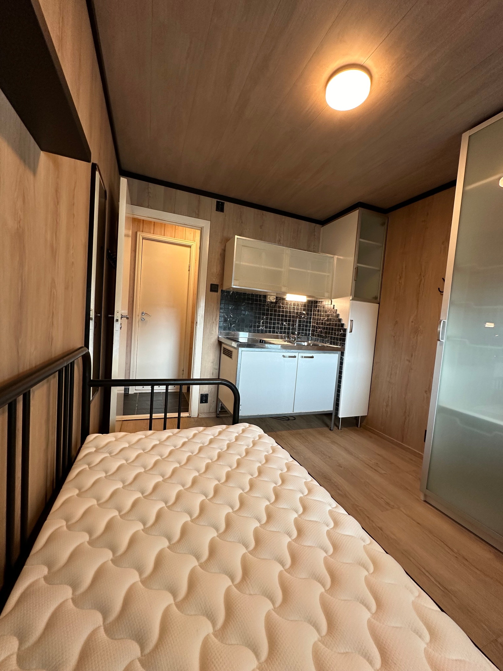 Nyoppusset hybel Galleribilde