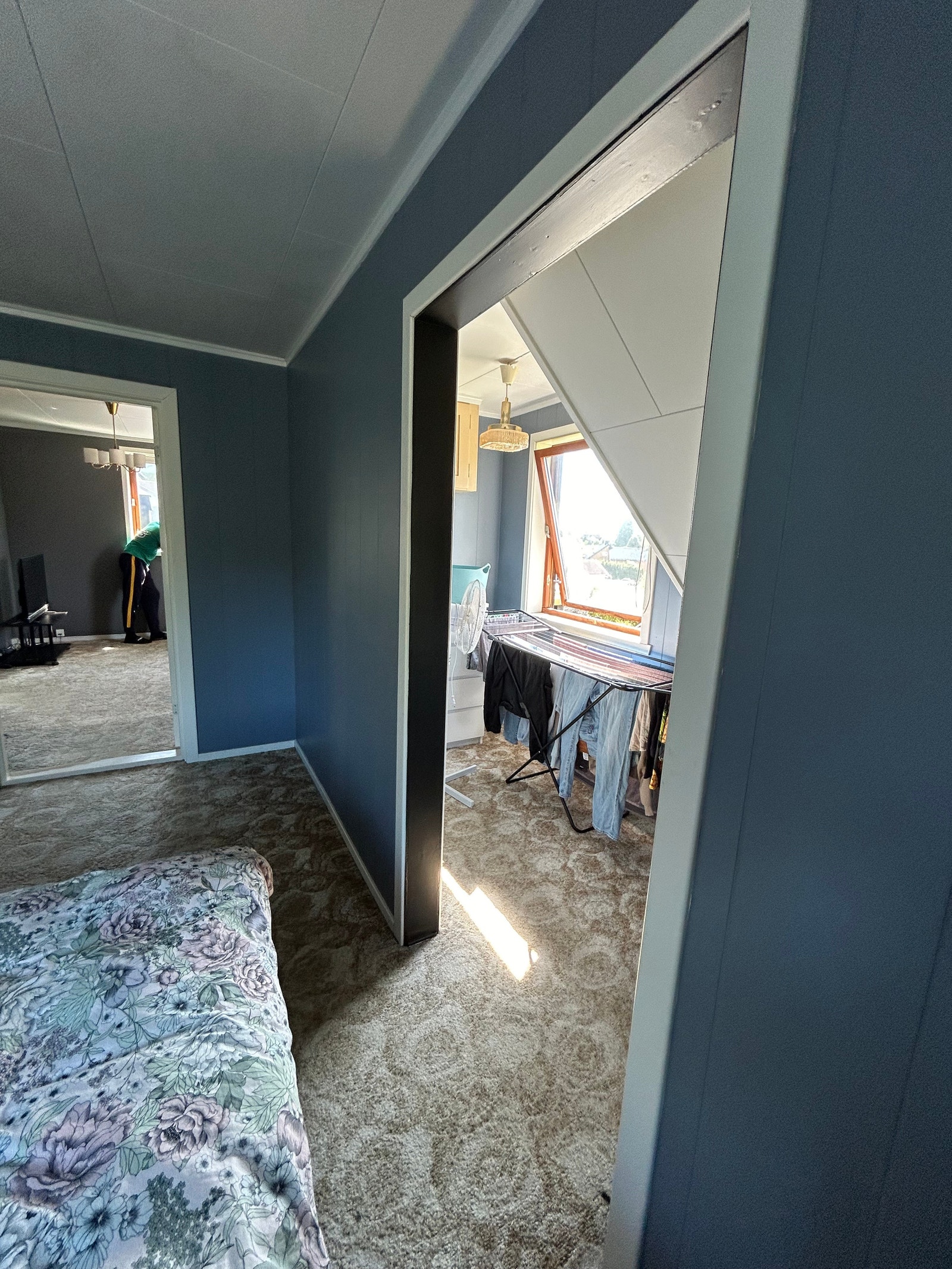 Tilgang til garderobe fra soverom Galleribilde