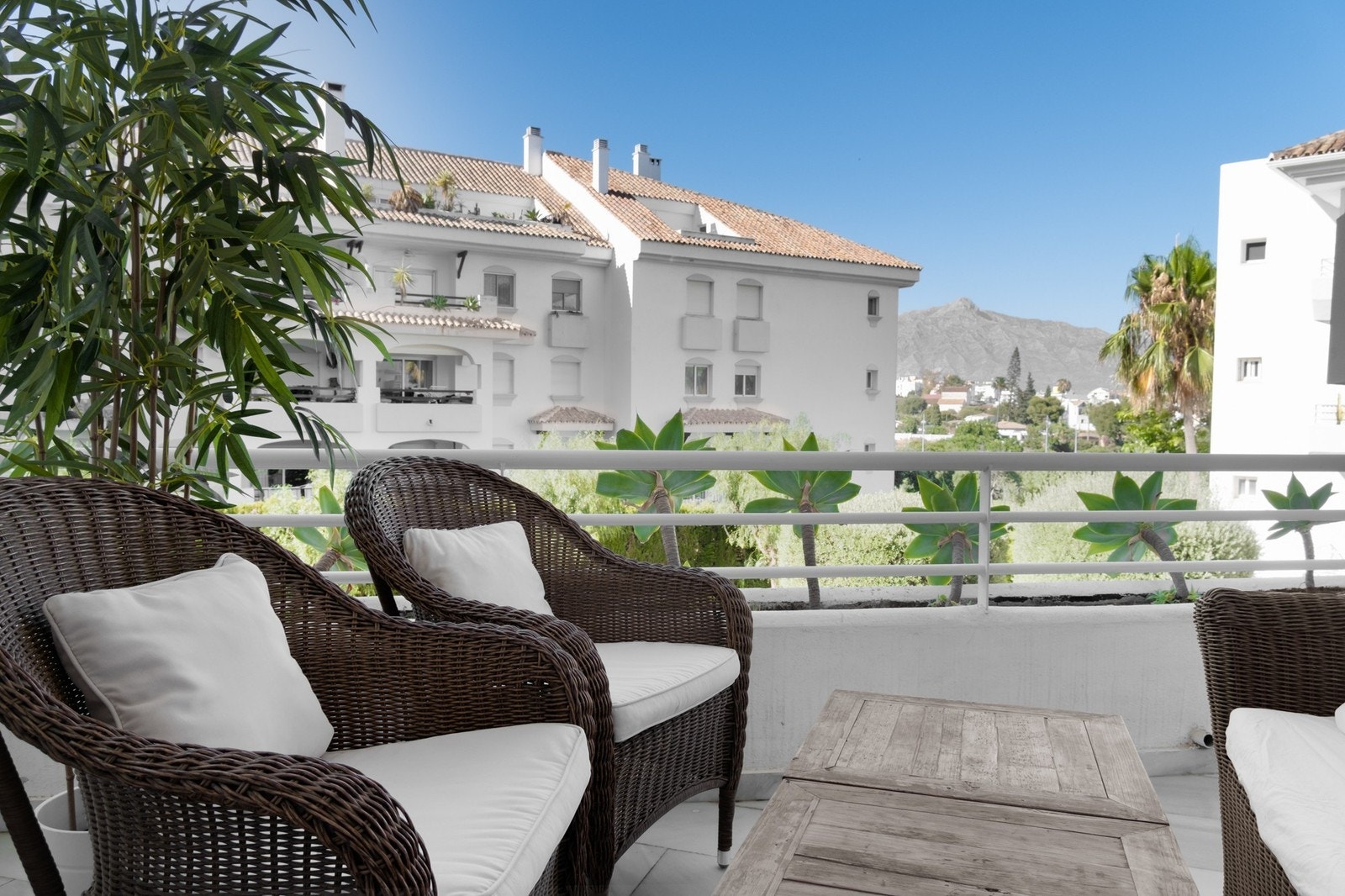 Terrasse utenfor soverom 3 Galleribilde