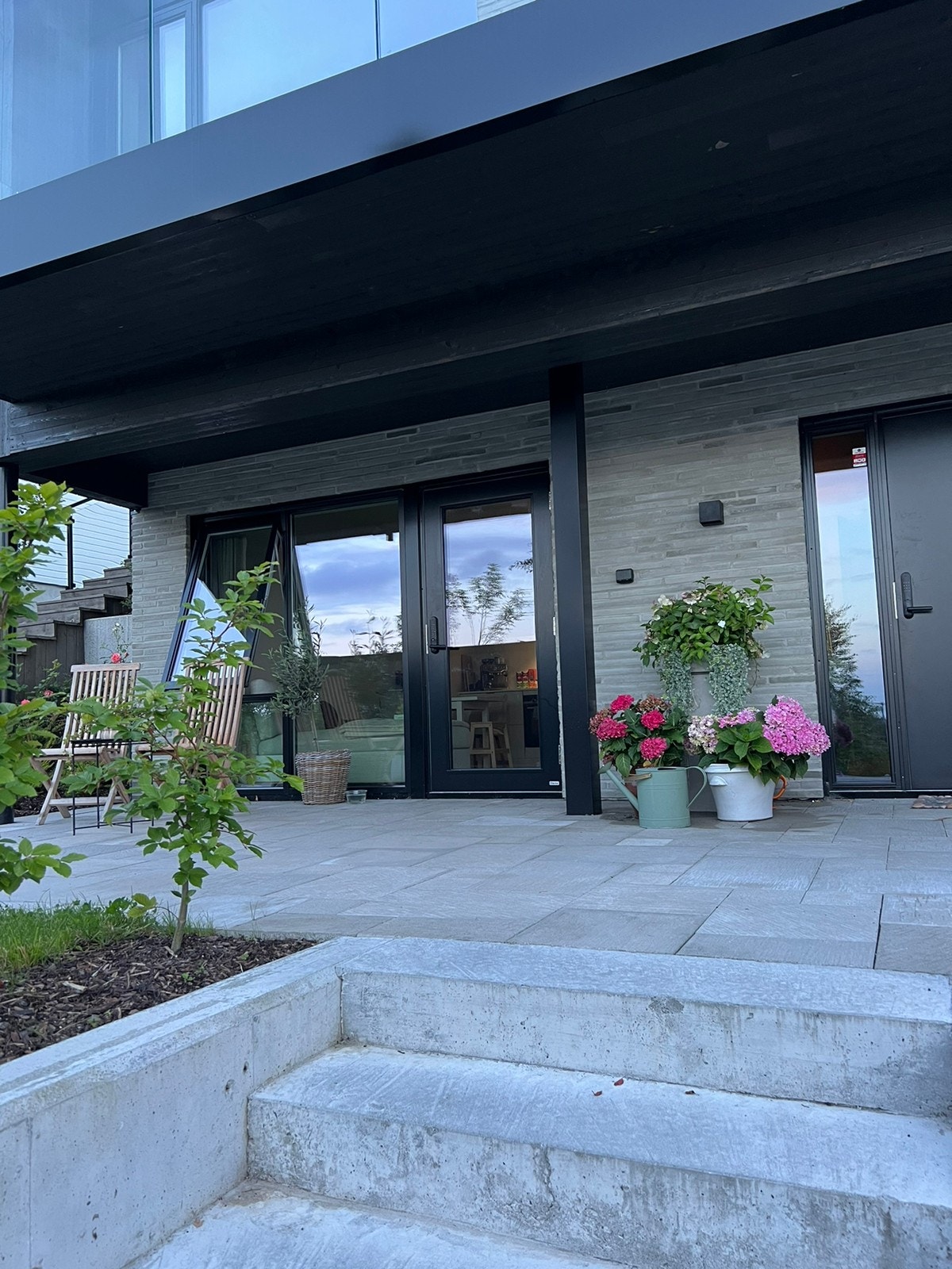 Deres inngang Galleribilde