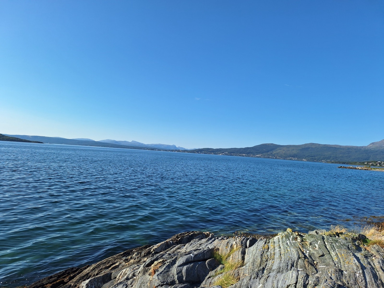 Utsikt mot Finnsnes. Galleribilde