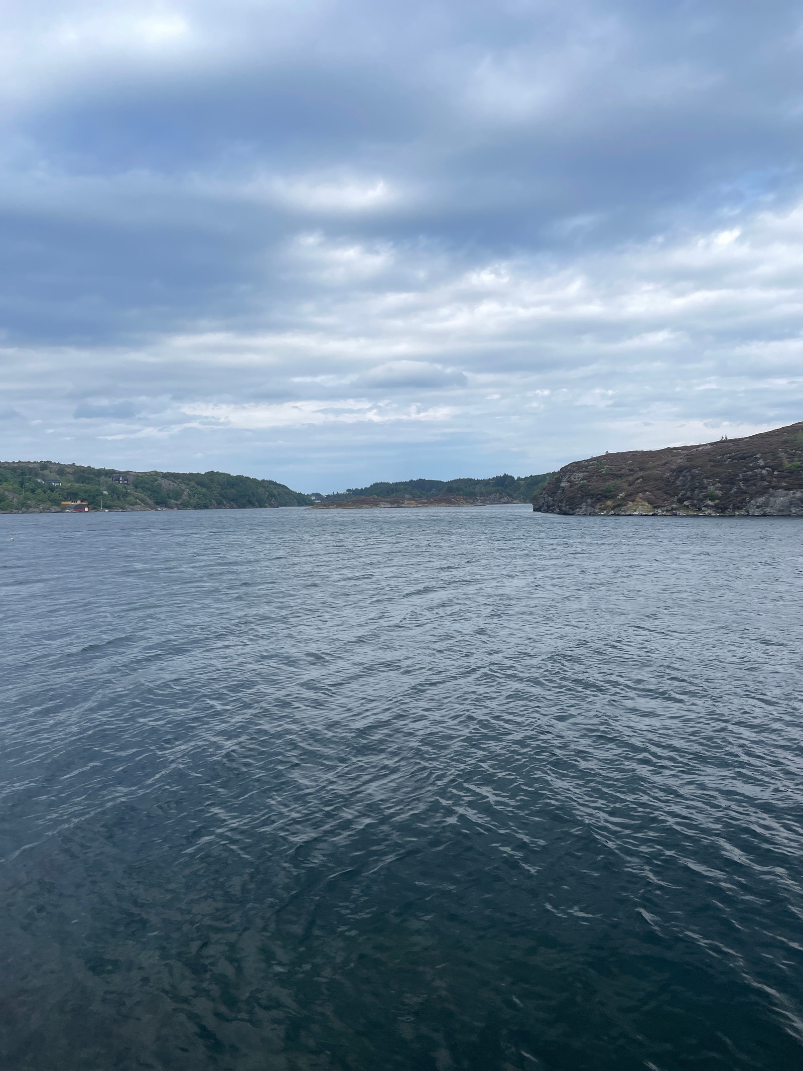 Utsikt frå nausttomt. Tomtene er ferdig planerte Galleribilde