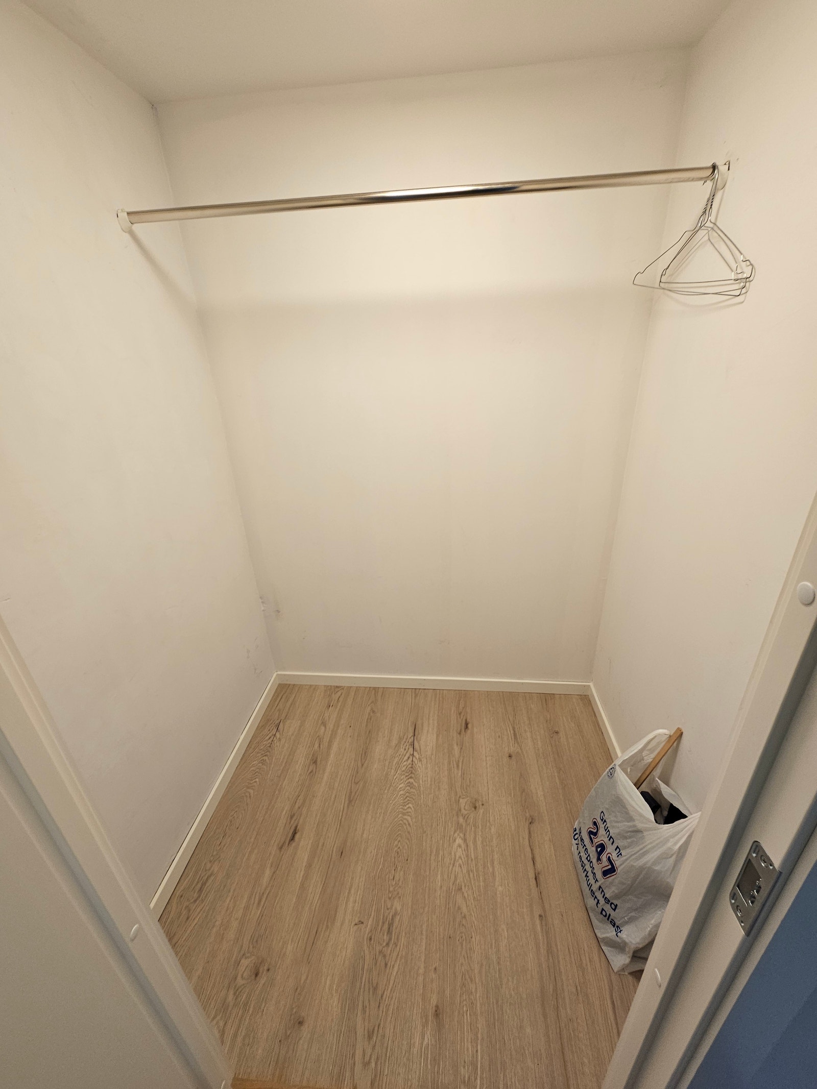 Bod for oppbevaring Galleribilde