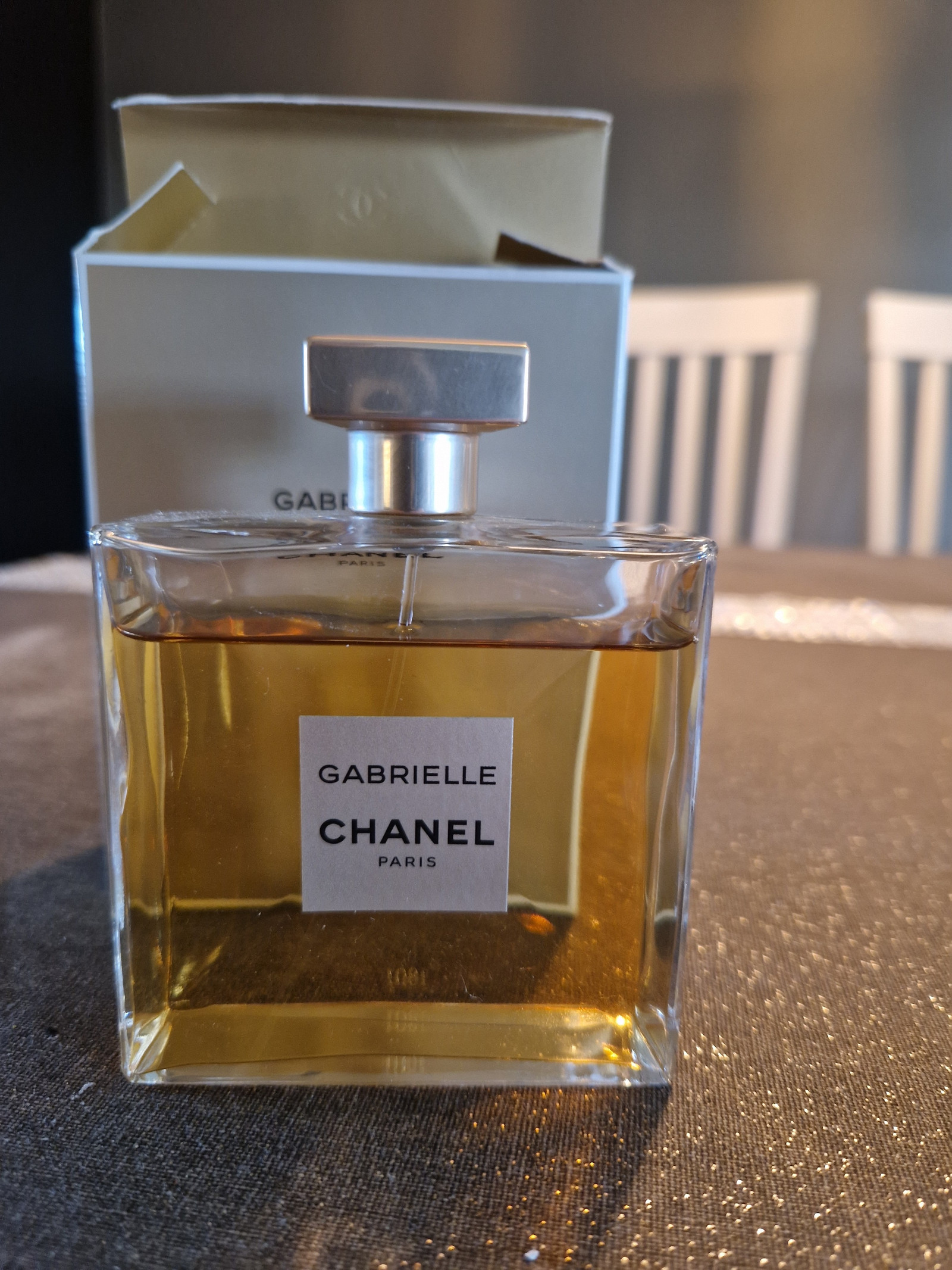 Authentic gabrielle Chanel 100 ml(No box; online completely full)