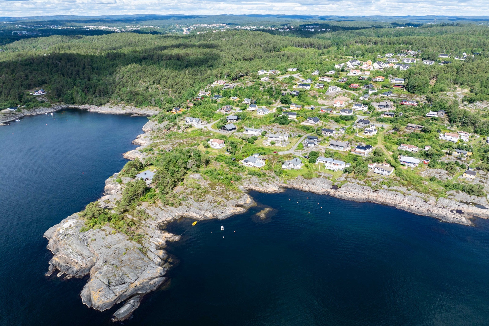 Dronefoto av hyttefeltet Galleribilde