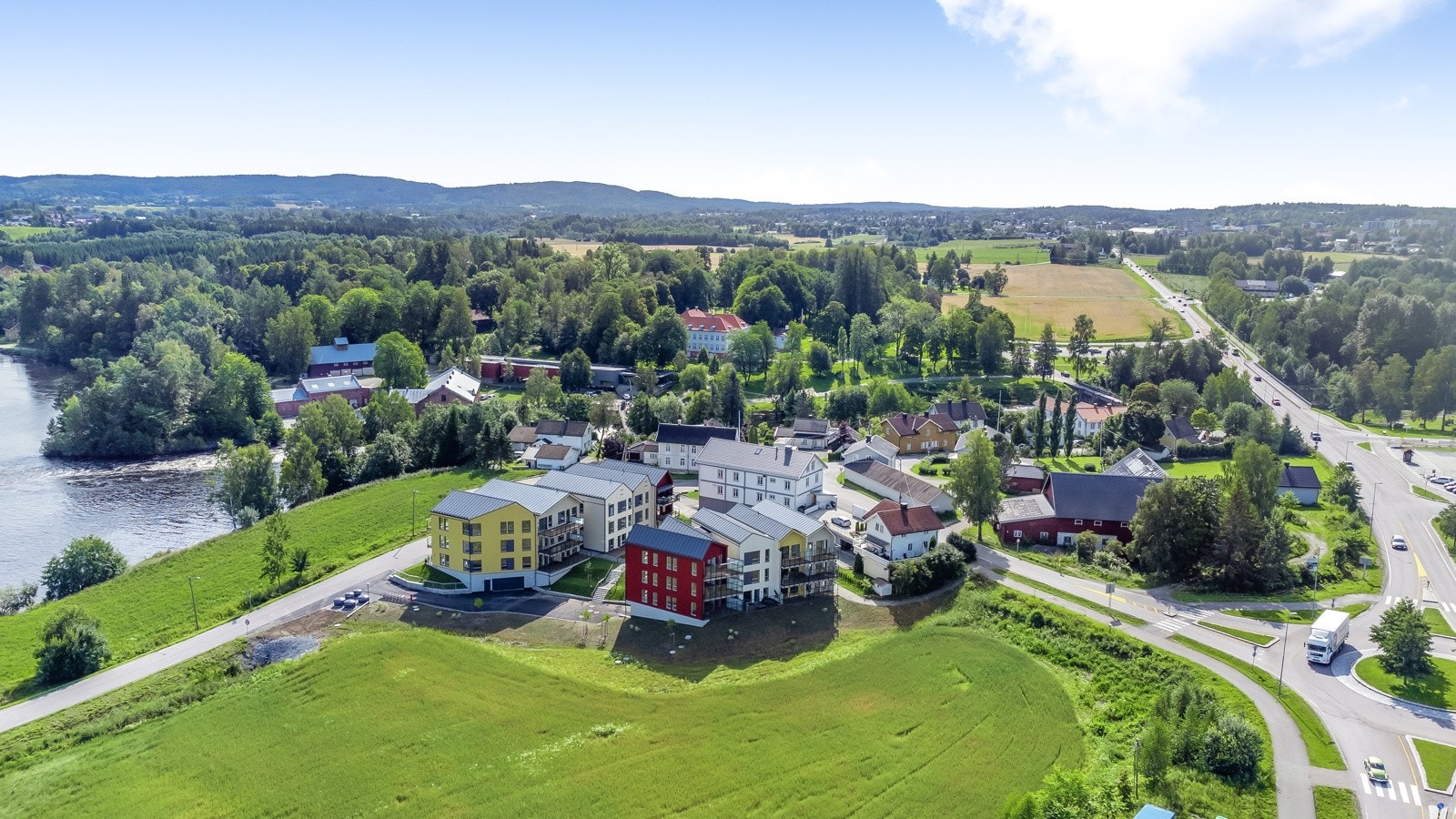 Naturskjønne og grønne omgivelser. Galleribilde