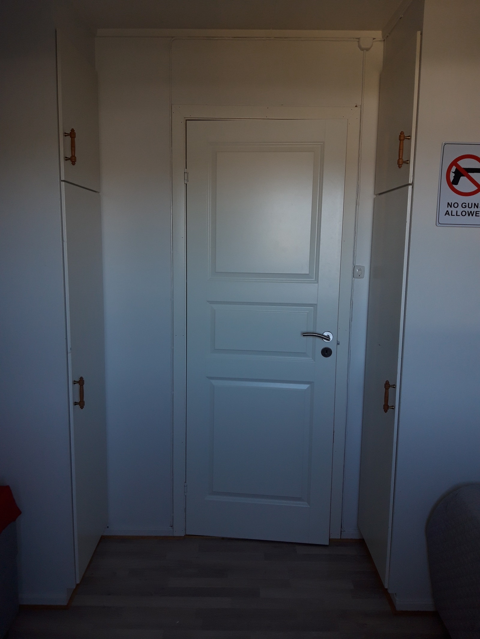 Sov.3 2xskap Galleribilde