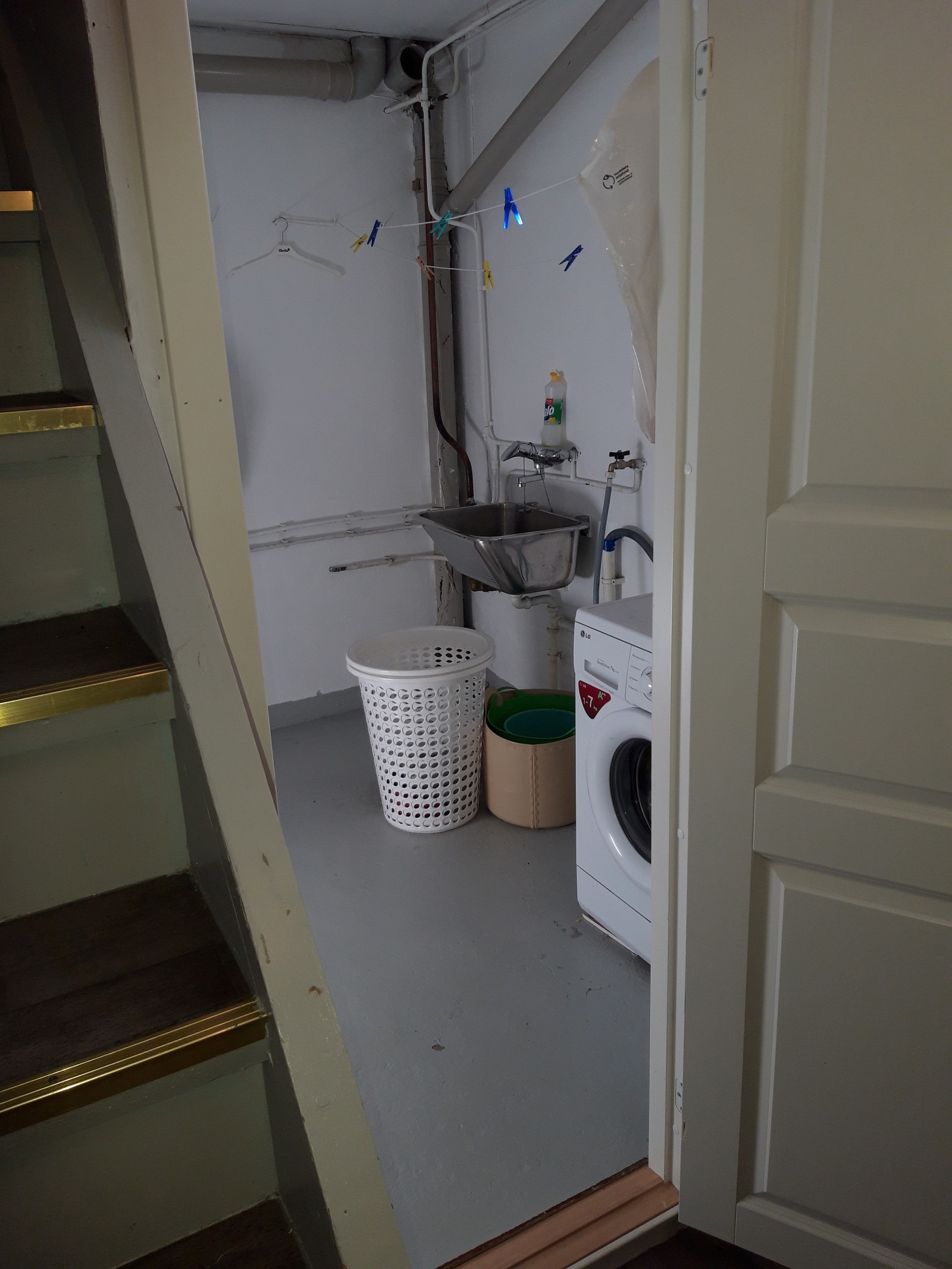 Vaskerom Galleribilde