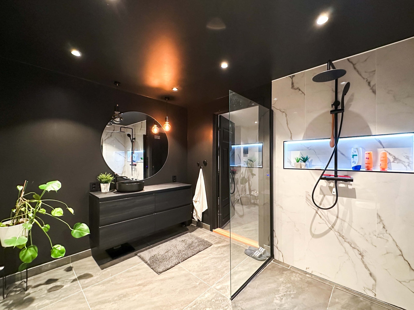 Hoved bad Galleribilde