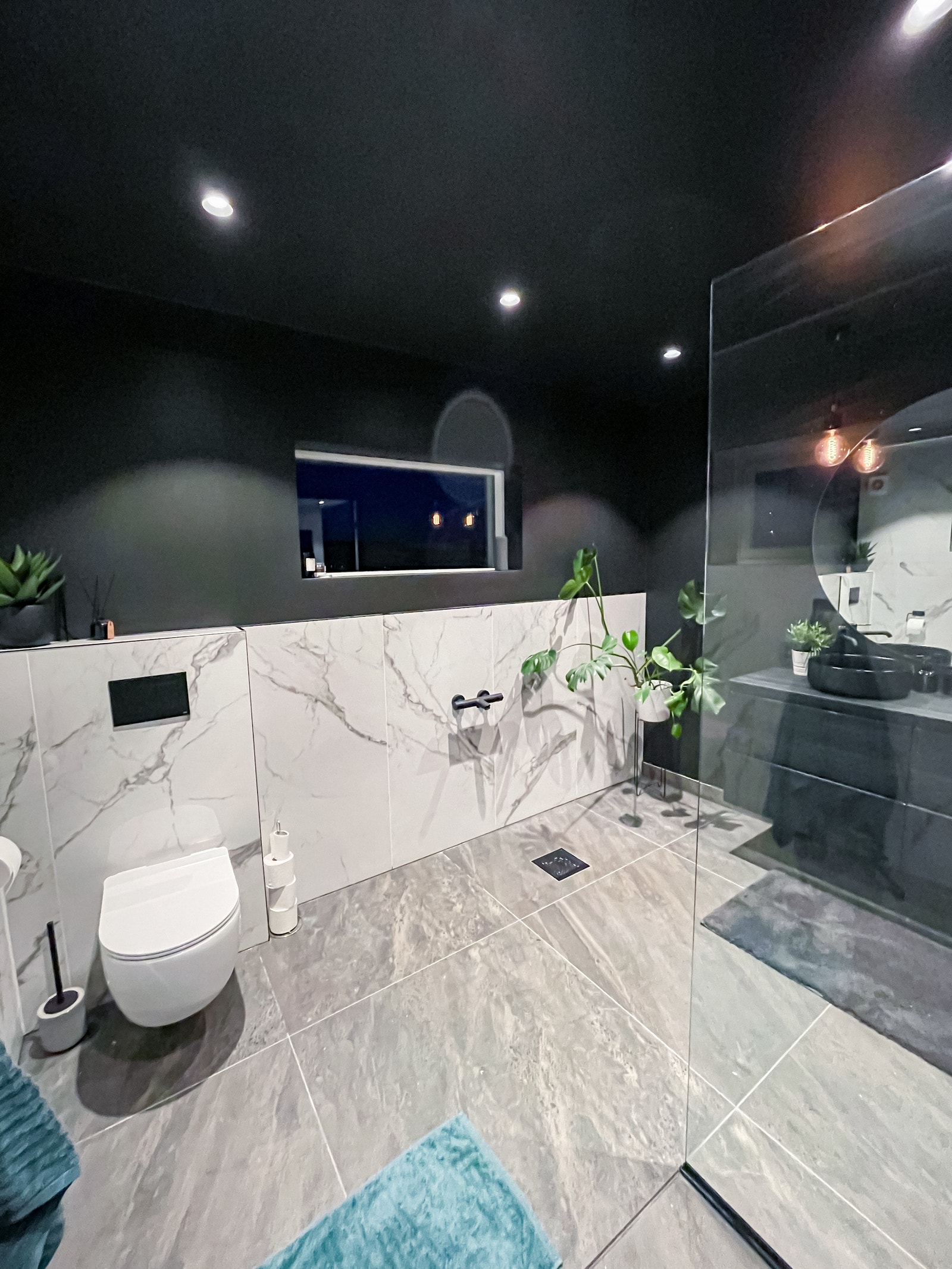 Hoved bad Galleribilde