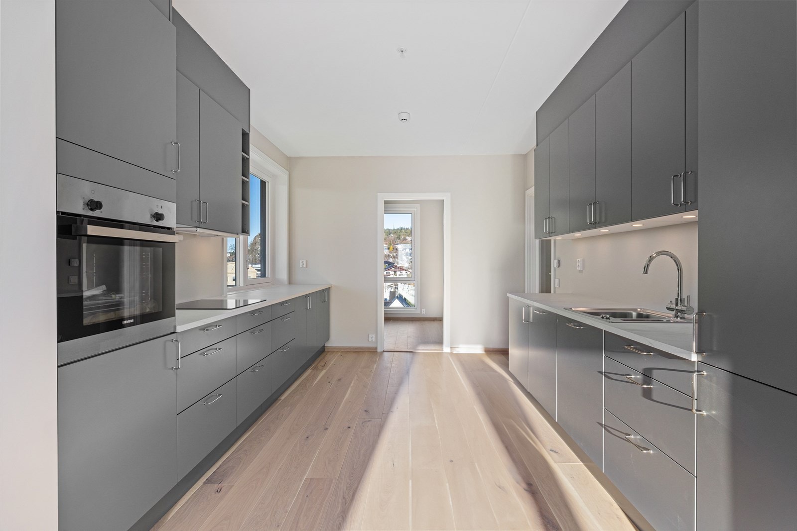 906A9385.jpg Galleribilde