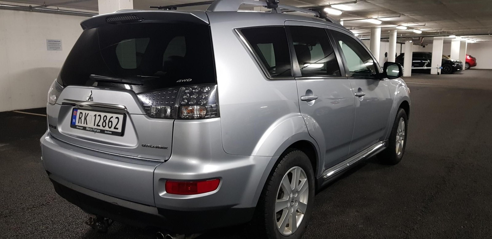 Mitsubishi Outlander OUTLANDER 2.0-140 D 4WD EU 10.26 2